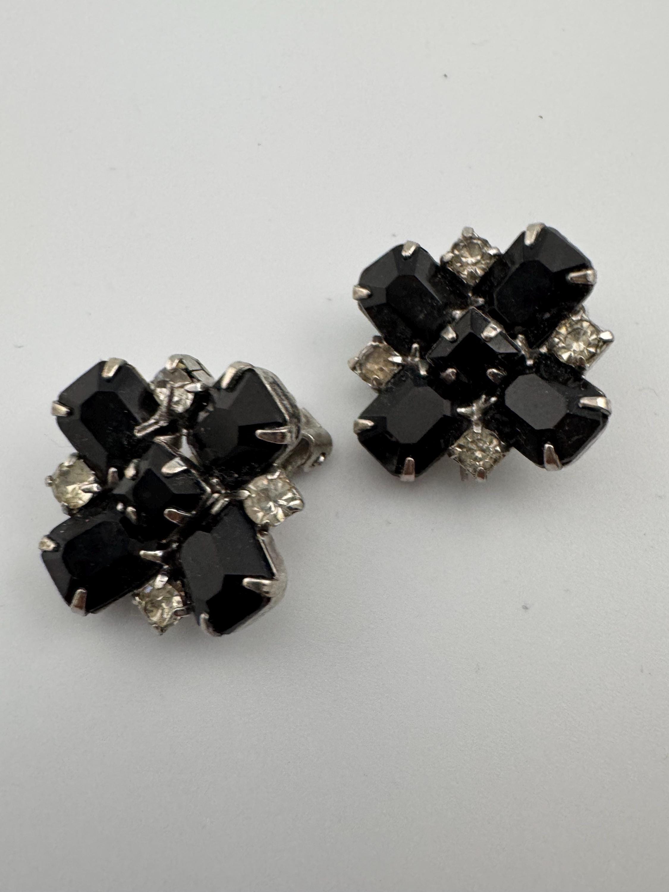 Vintage Black and clear monochrome diamanté square rhinestone Clip On Earrings studs silver tone