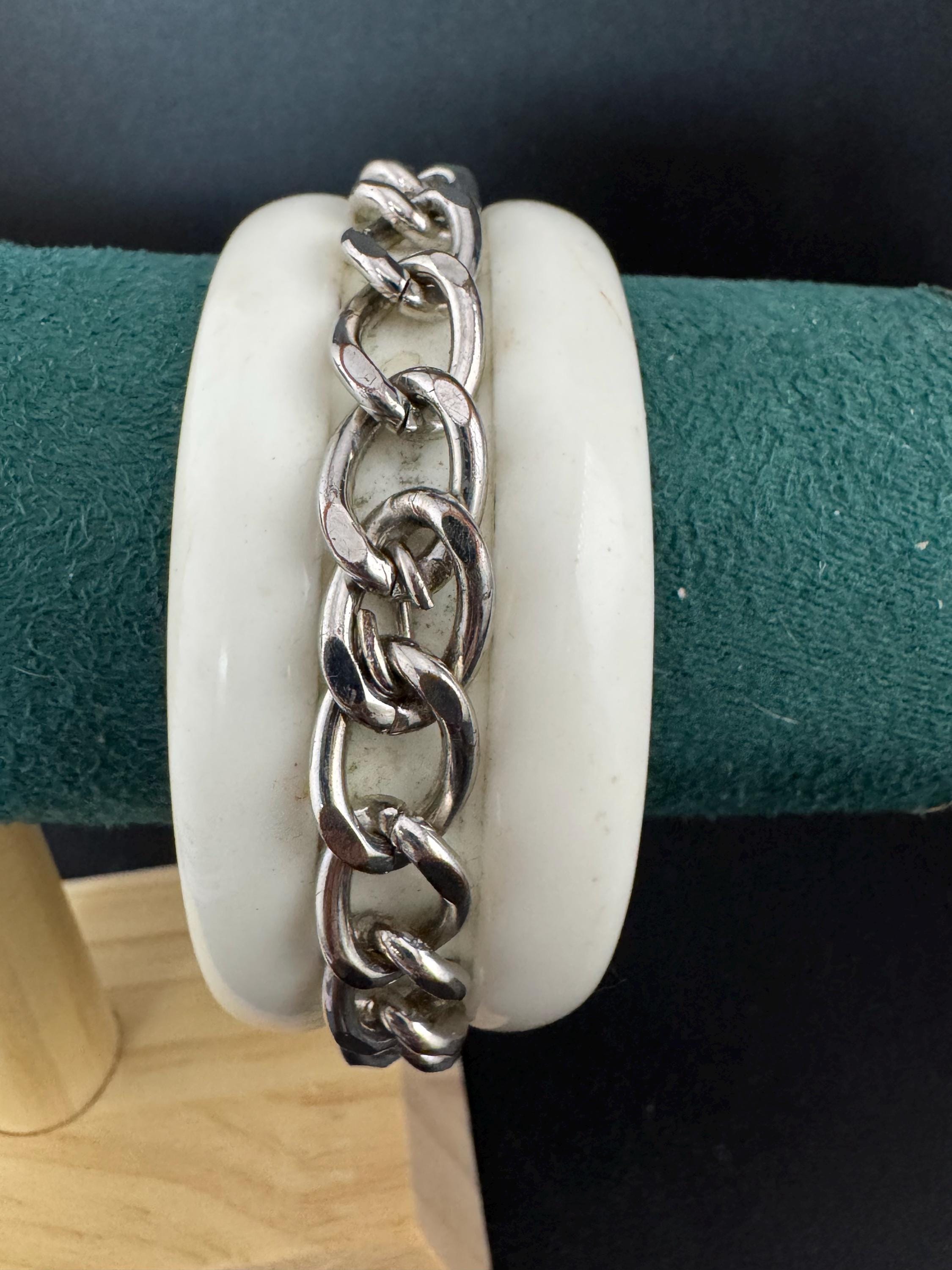 Vintage white plastic silver curb chain link wide cuff bangle bracelet 65mm internal diameter