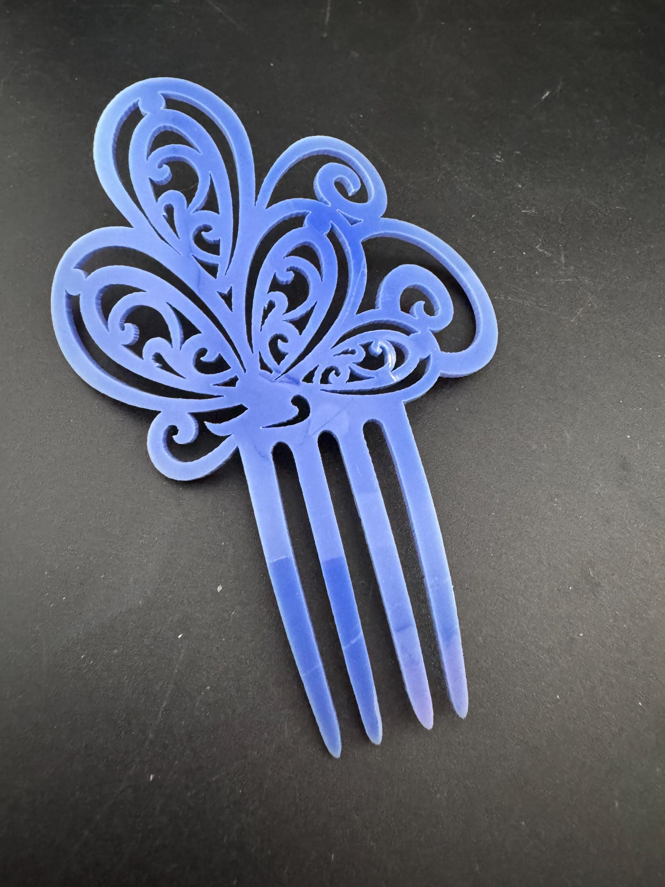 vintage purple openwork plastic traditional Spanish peineta hair comb, mantilla