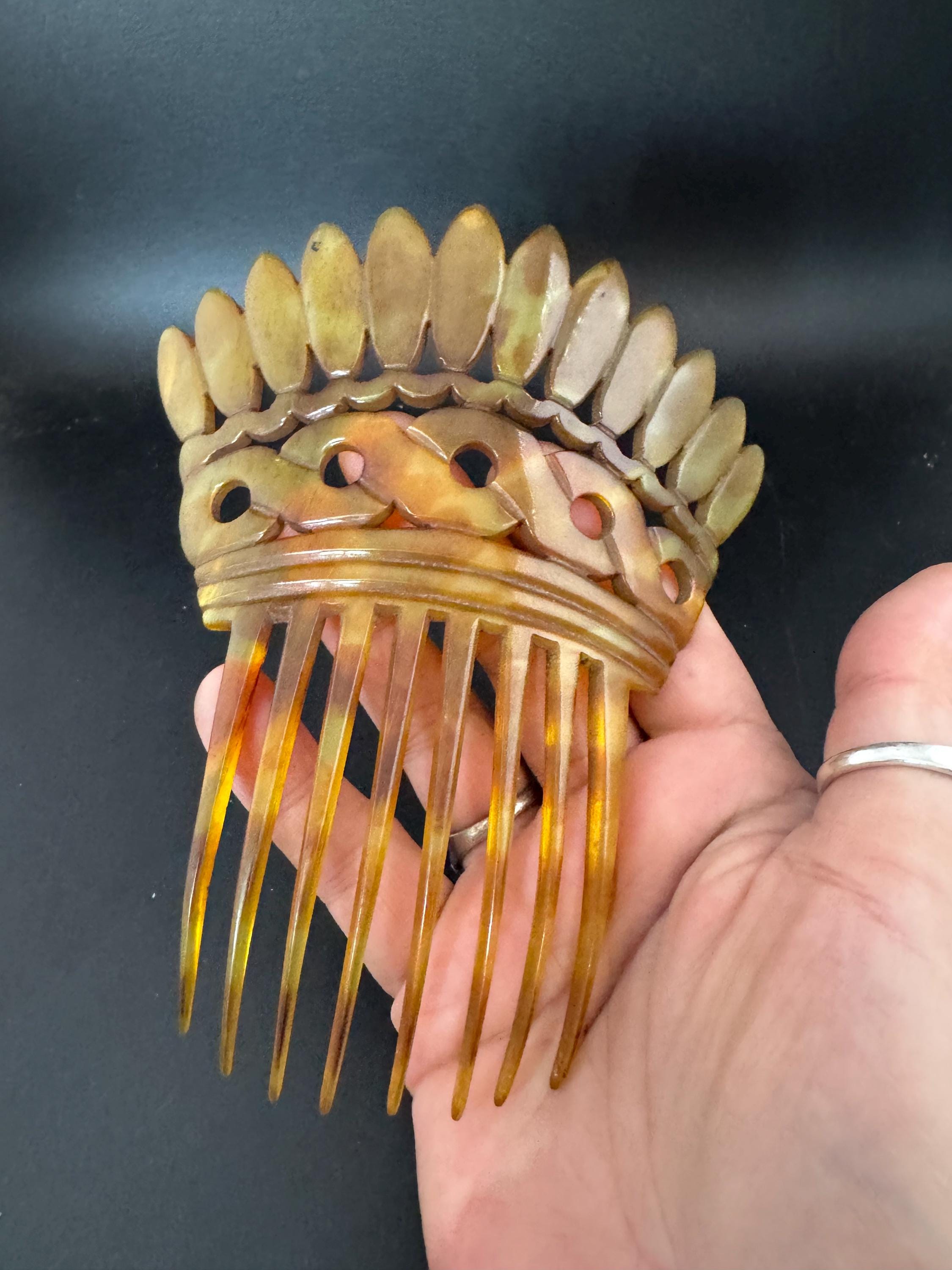 Antique Mantilla Comb Brown Faux Tortoiseshell Celluloid Cut out work Hair Slides Peineta