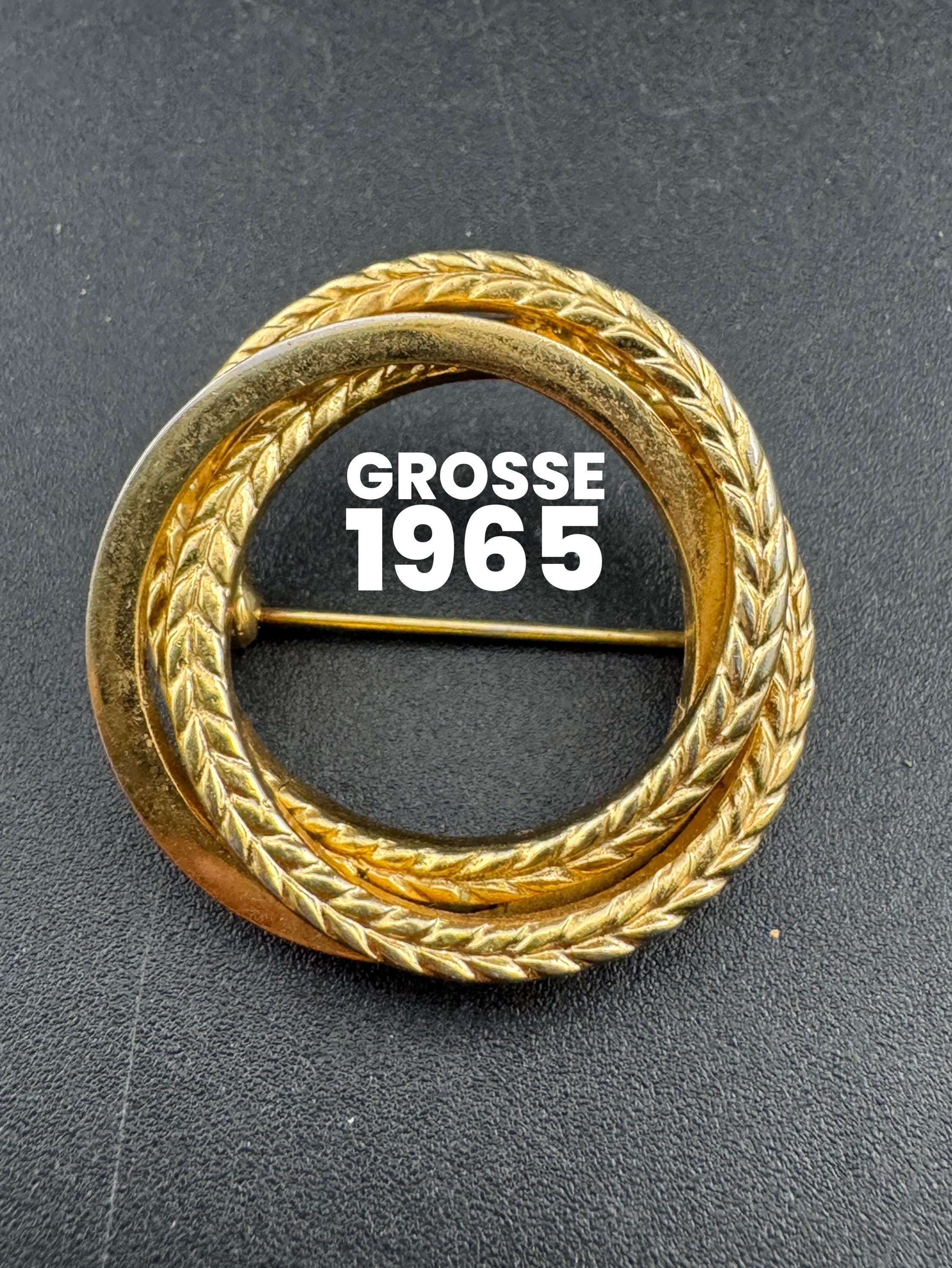 Signed GROSSE Gold Plated Wreath Brooch - 1965 German Designer
