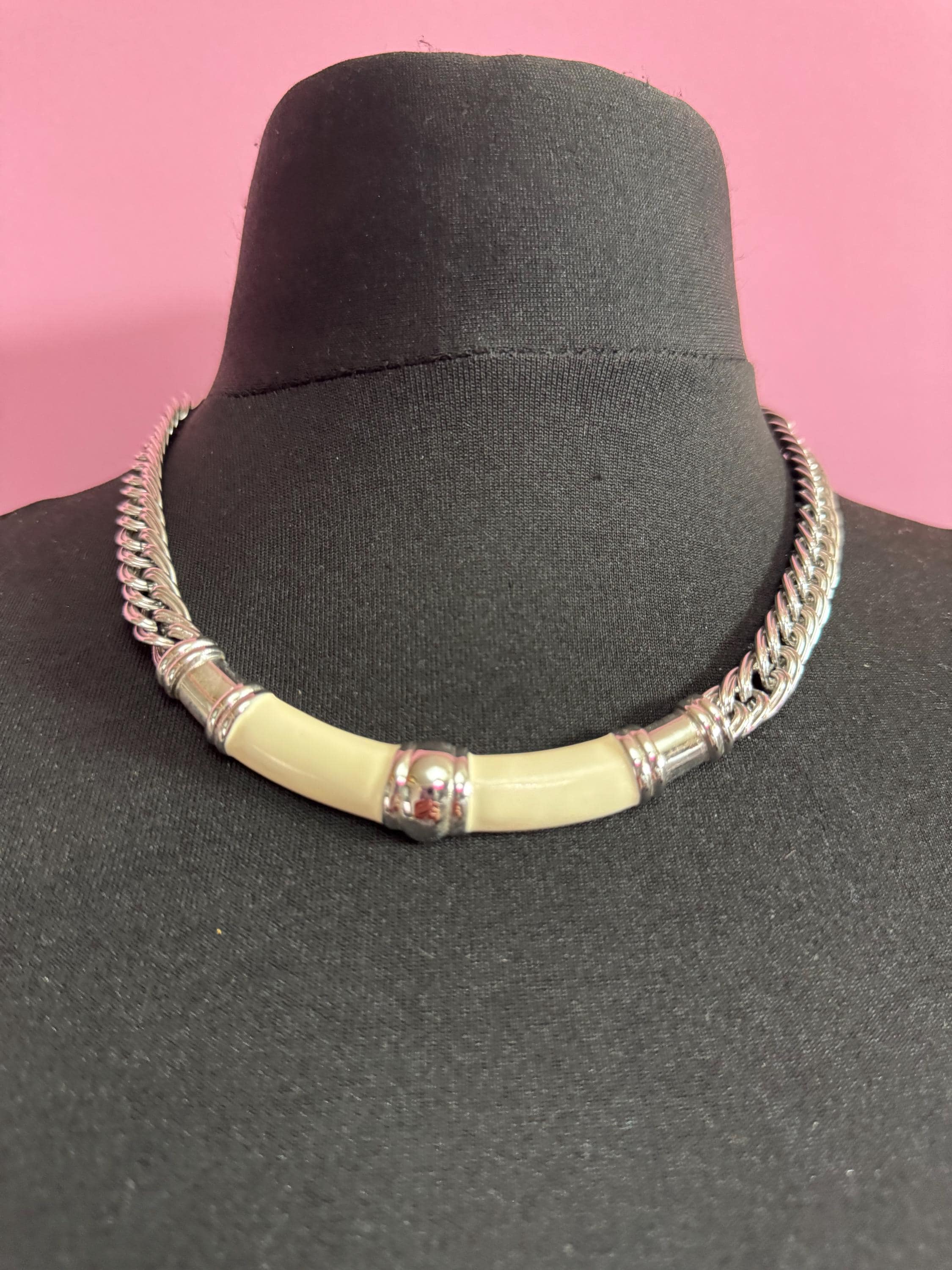Signed Monet Cream Enamel Choker Necklace: Silver Tone Adjustable Chain