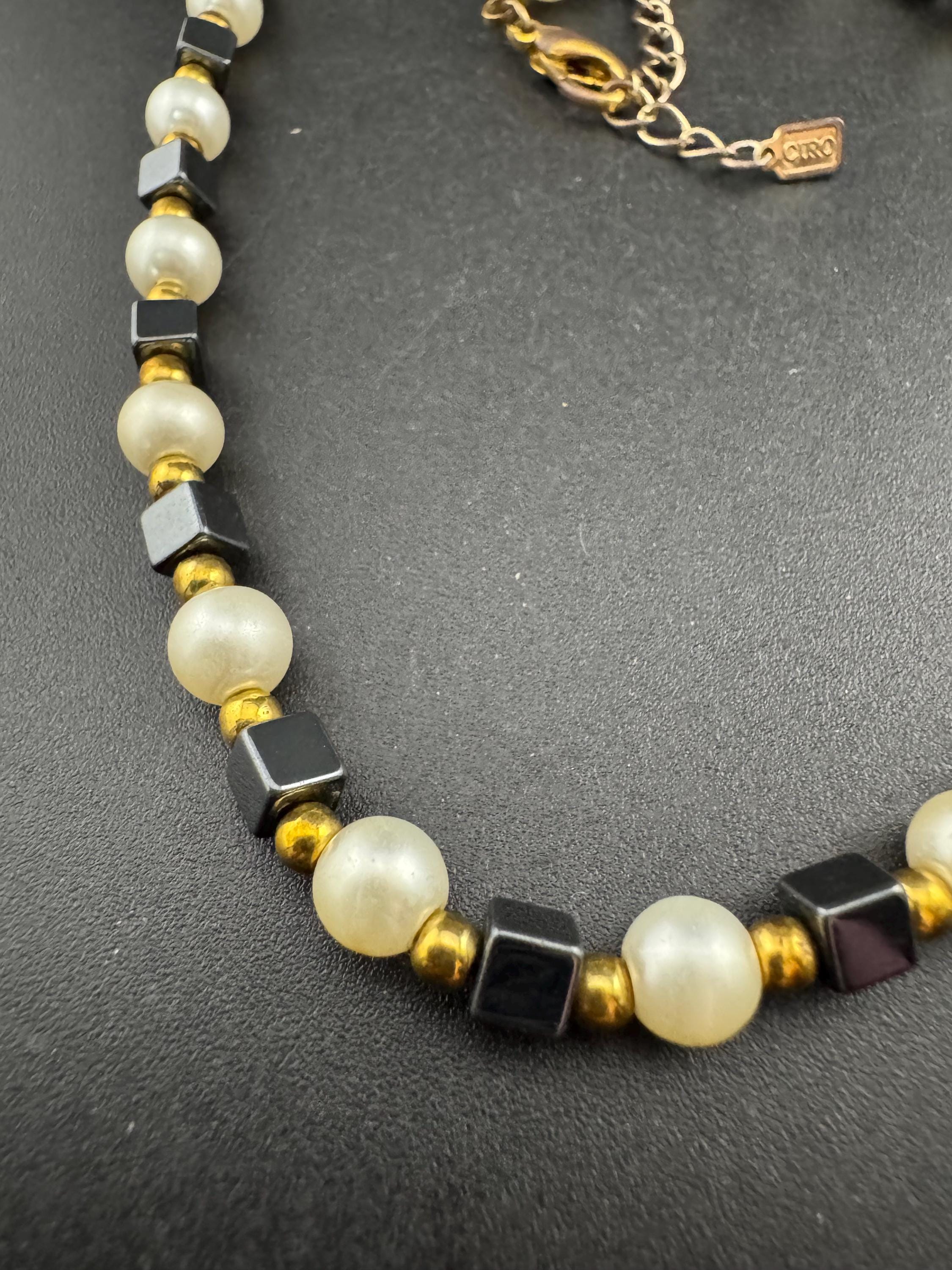 Signed CIRO cream faux pearl and hematite box beaded collar Necklace