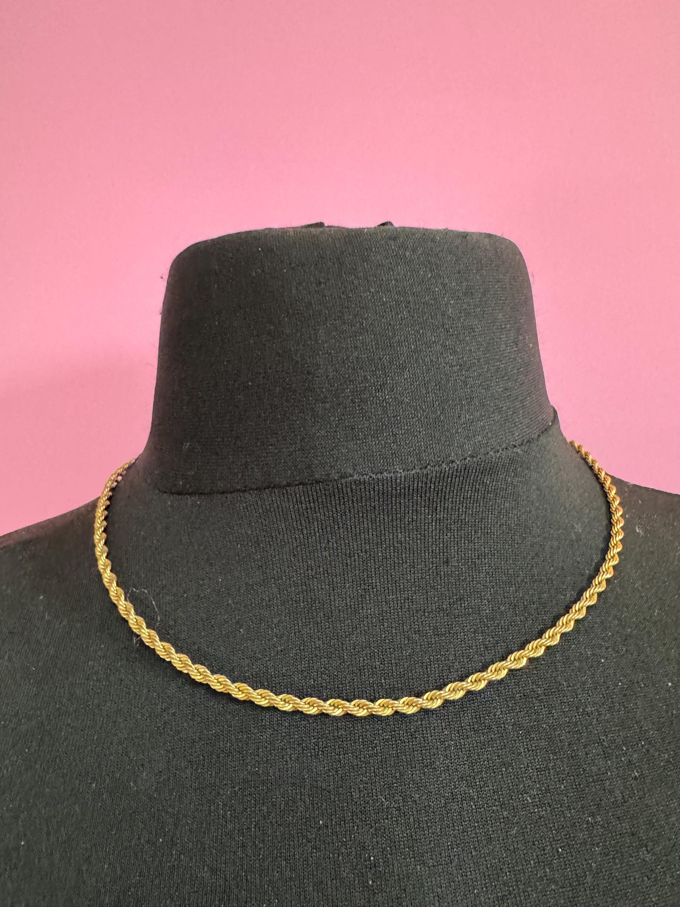 Signed Monet Vintage gold tone rope chain necklace 47cm