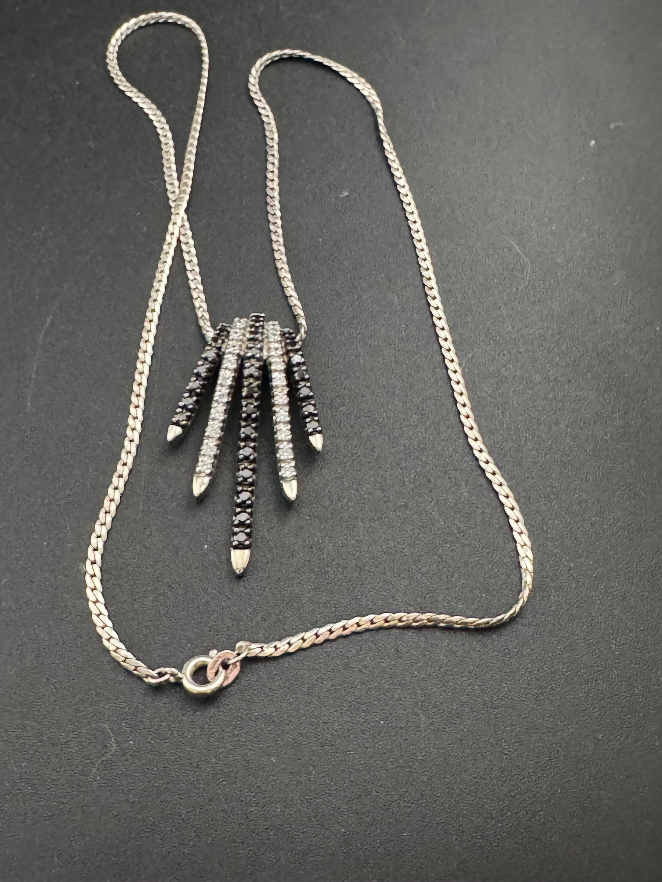 925 Sterling silver black and clear diamanté gem set pendant necklace 18” chain