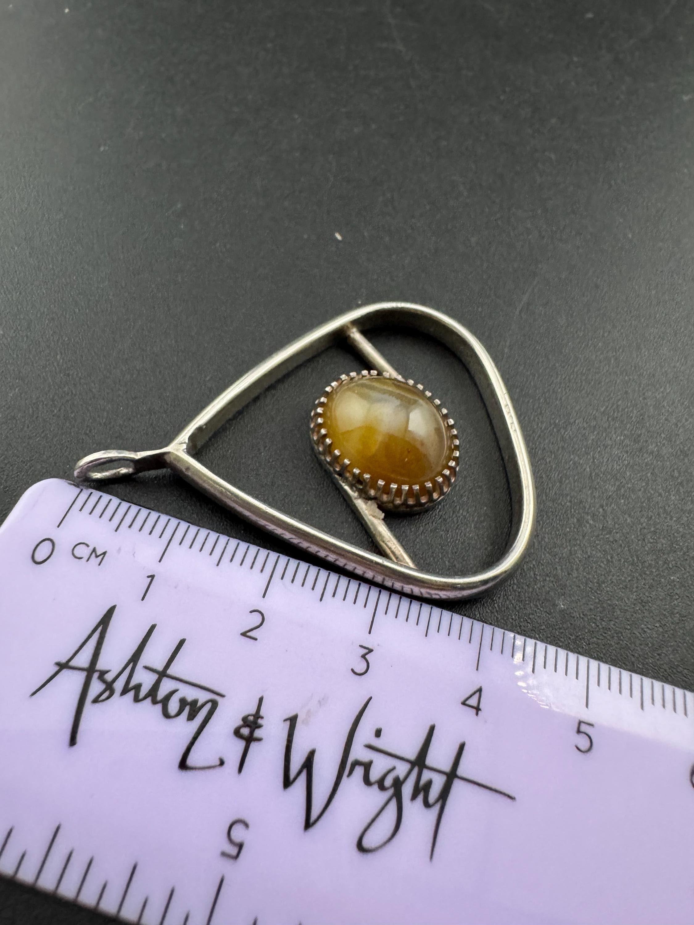 vintage yellow brown ochre Agate gemstone modernist pendant for a chain 925 sterling silver 11.1grams 4.75