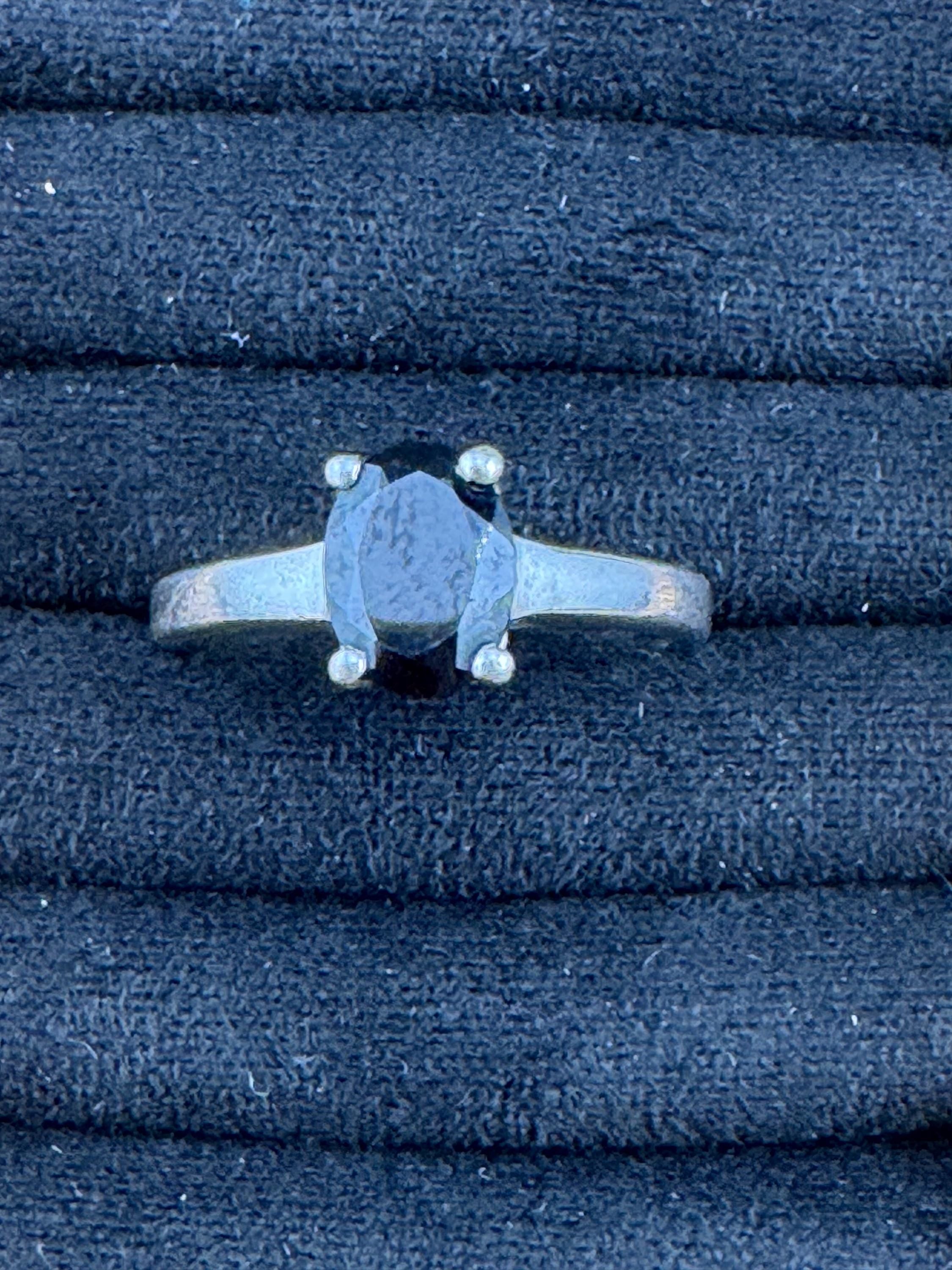 Retro Black Gemstone Ring: Sterling Silver 925 - UK Size N.5