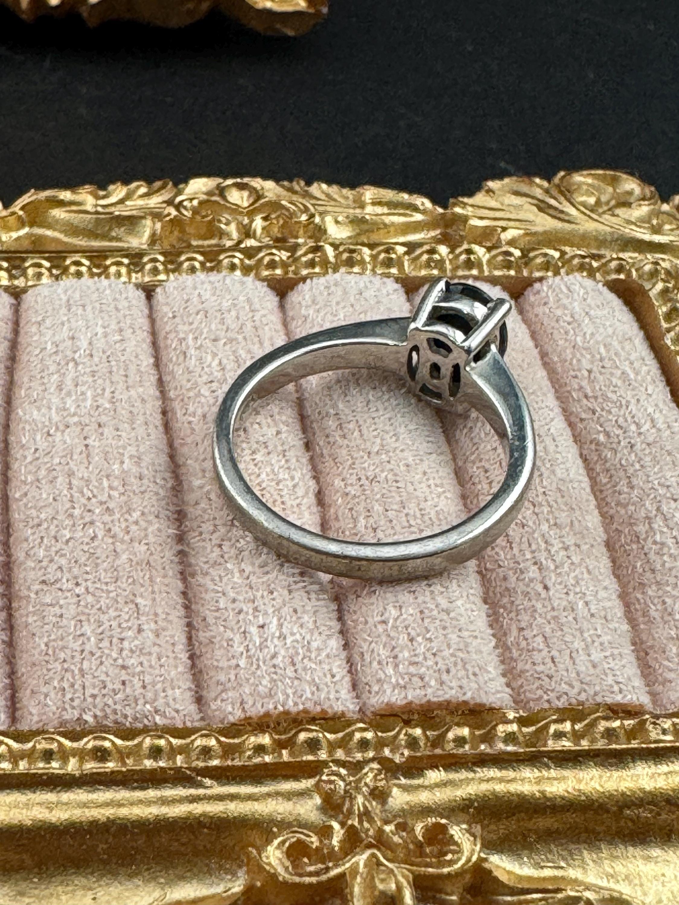 Retro Black Gemstone Ring: Sterling Silver 925 - UK Size N.5