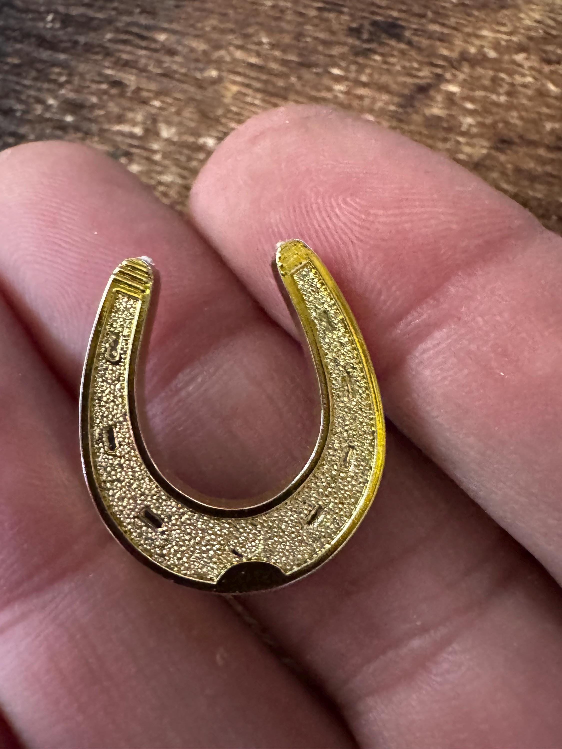 2cm wide horseshoe Wedding Cake topper decoration Vintage gold plastic