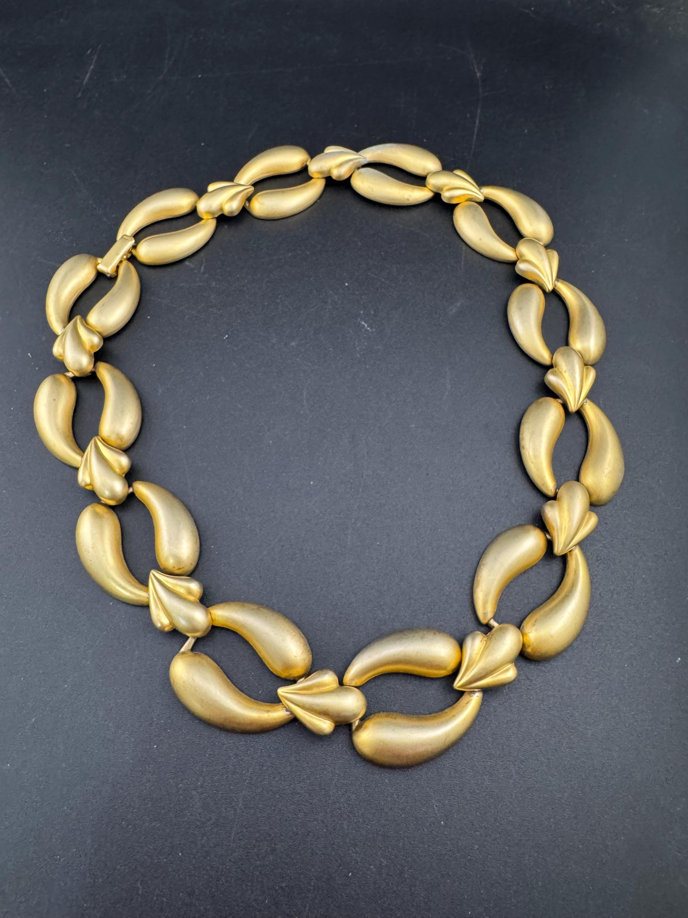 Retro Matt yellow gold tone chunky chain collar necklace 46cm