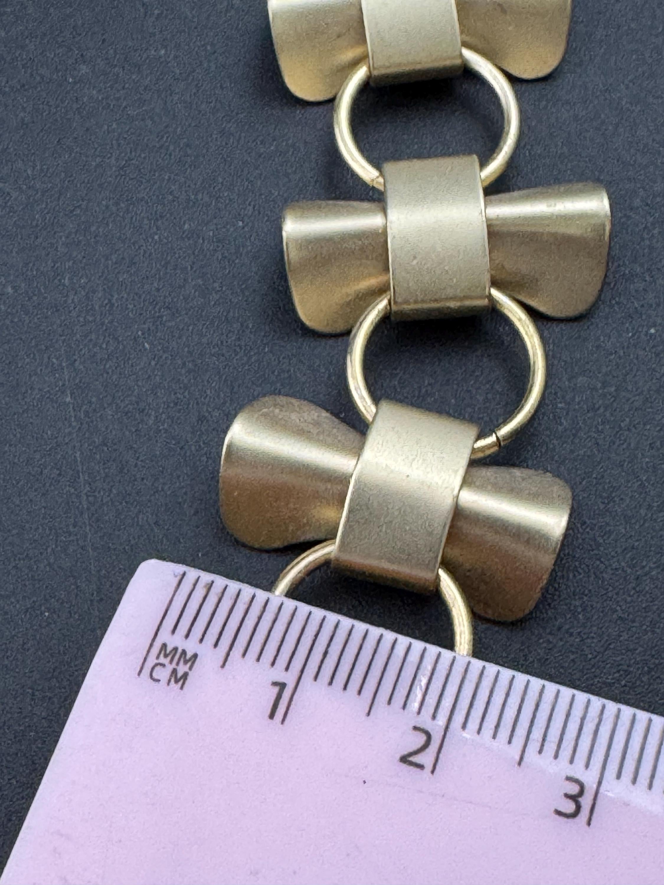 Signed Retro Matt yellow gold tone chunky chain collar necklace 42cm