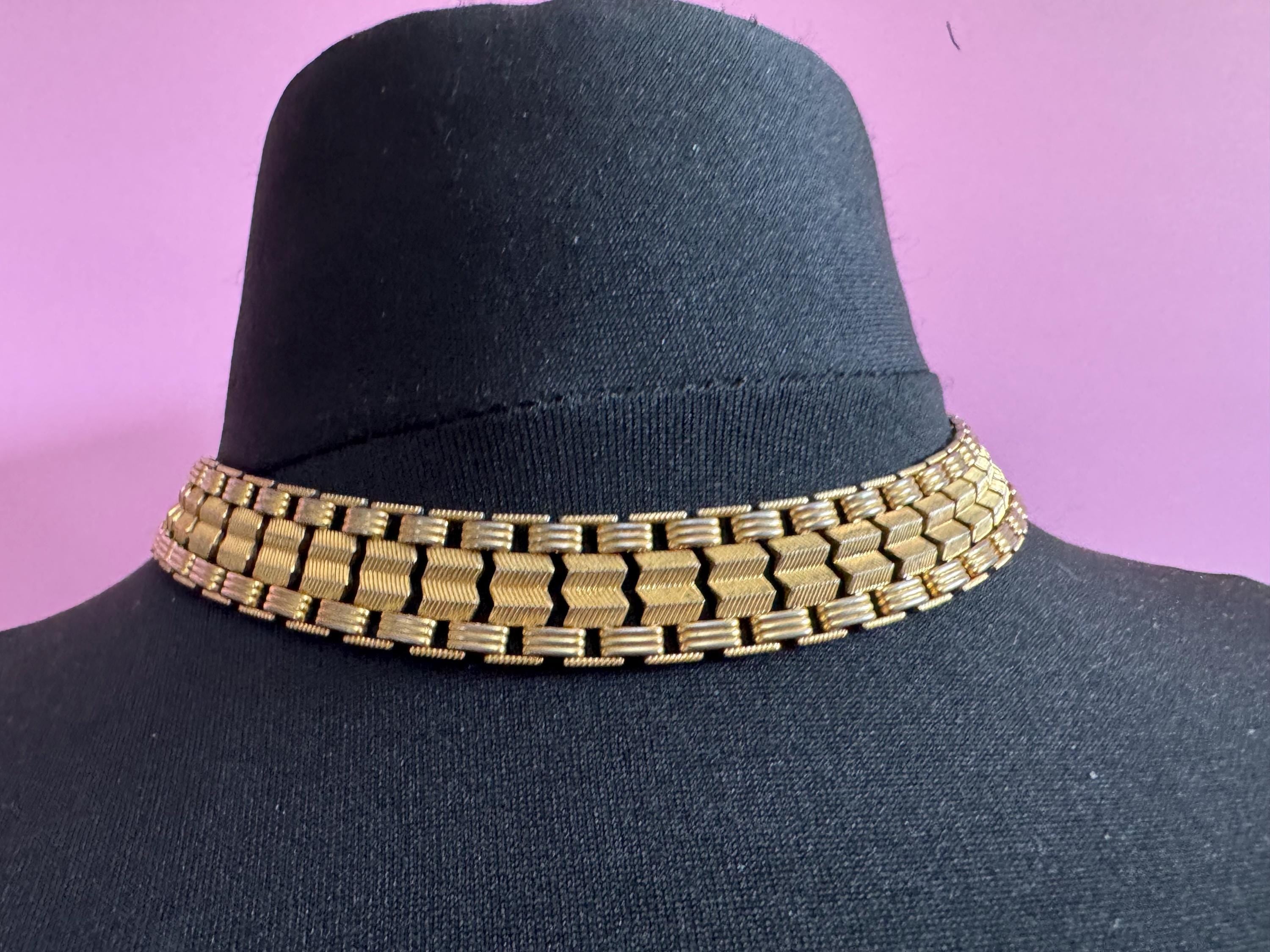 Mid century vintage 42cm Egyptian gold tone wide panel link choker necklace 14mm