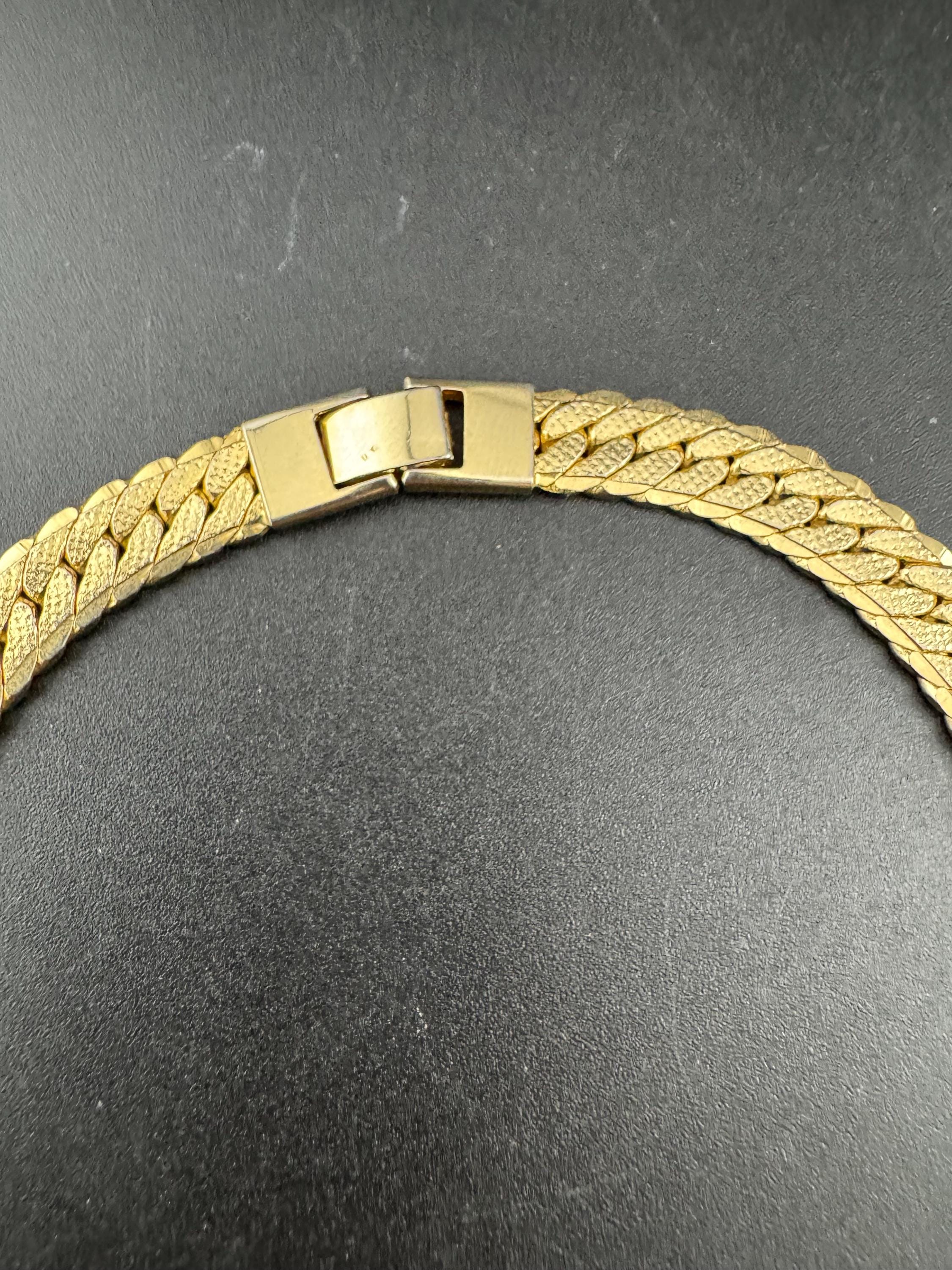 Vintage Gold Tone flat link woven Choker with 3 central faux pearl Cabochons 41cm