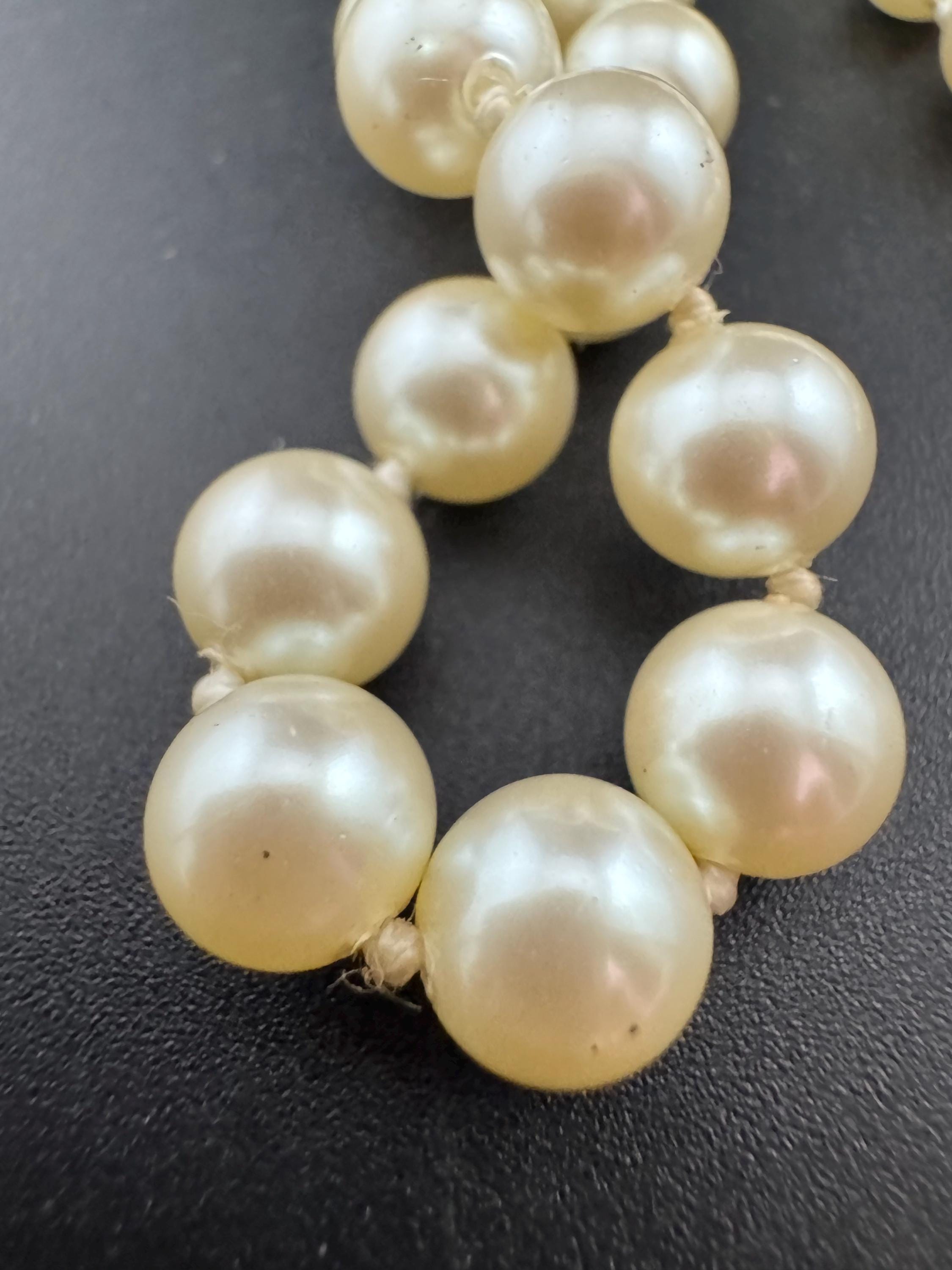 Signed MONET Oyster Cream Glass Pearl Necklace: Knotted Single Strand