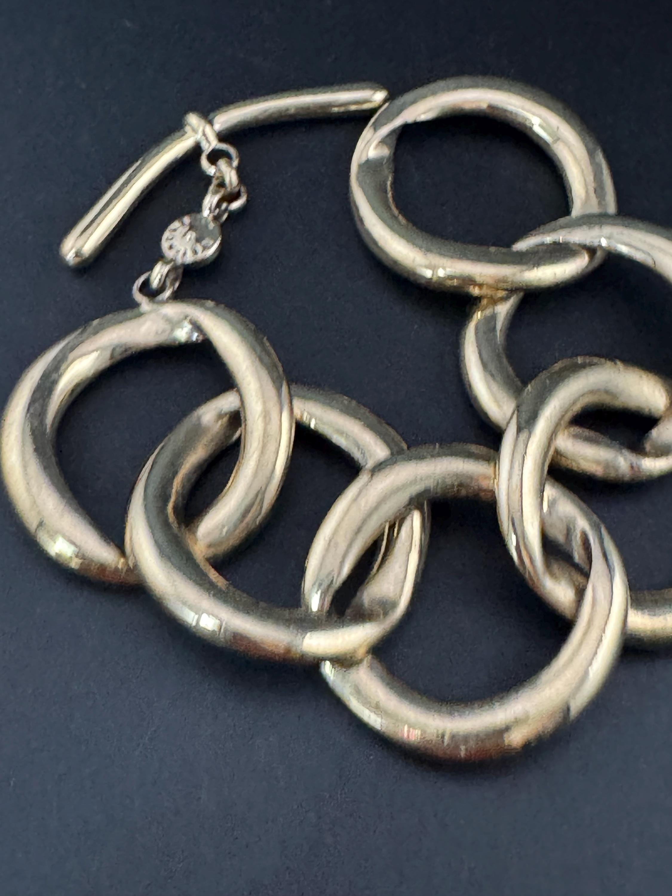 designer MONET signed oversized  gold tone chunky curb chain link heavy wide toggle bracelet 22cm