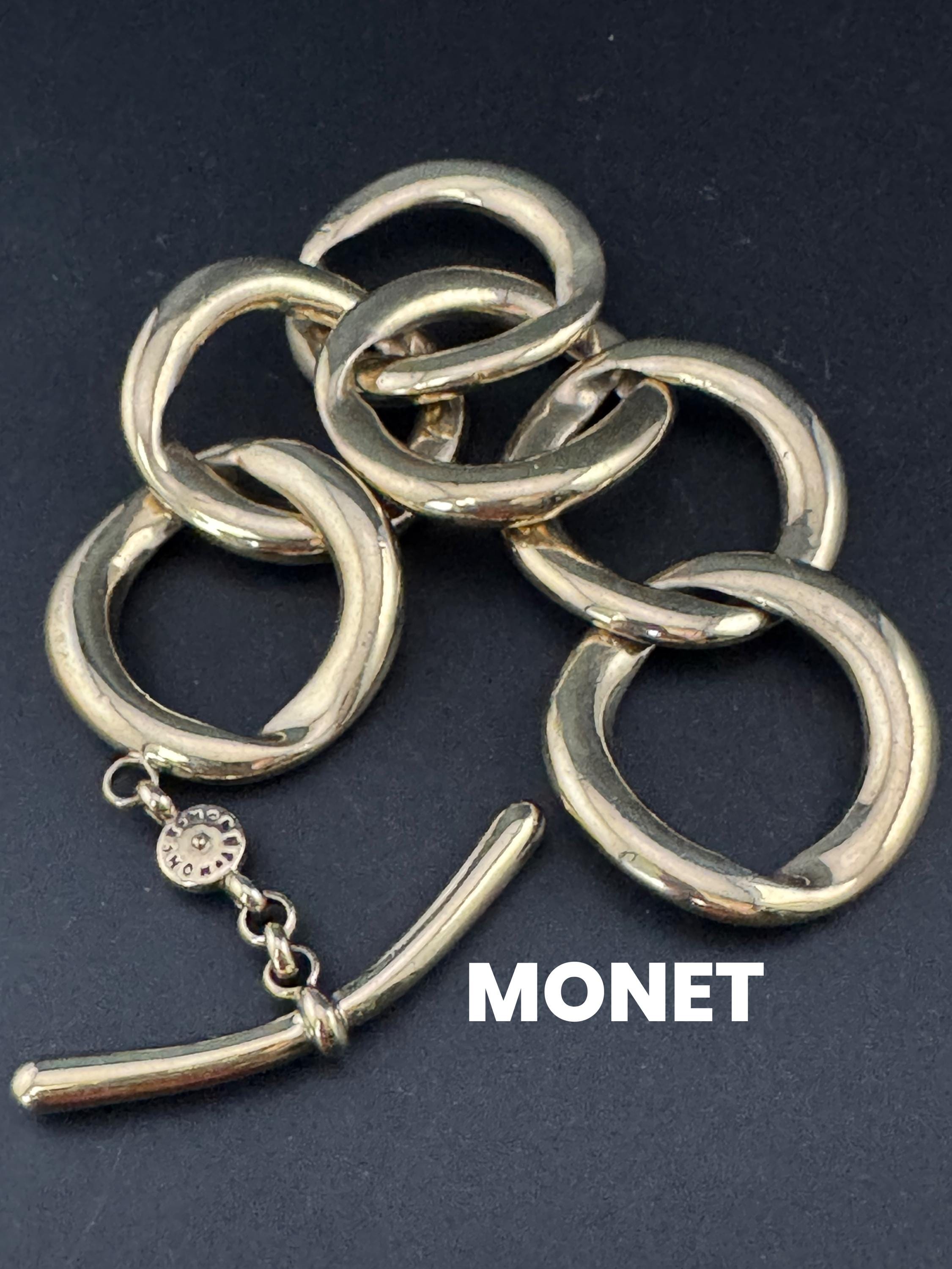 designer MONET signed oversized  gold tone chunky curb chain link heavy wide toggle bracelet 22cm
