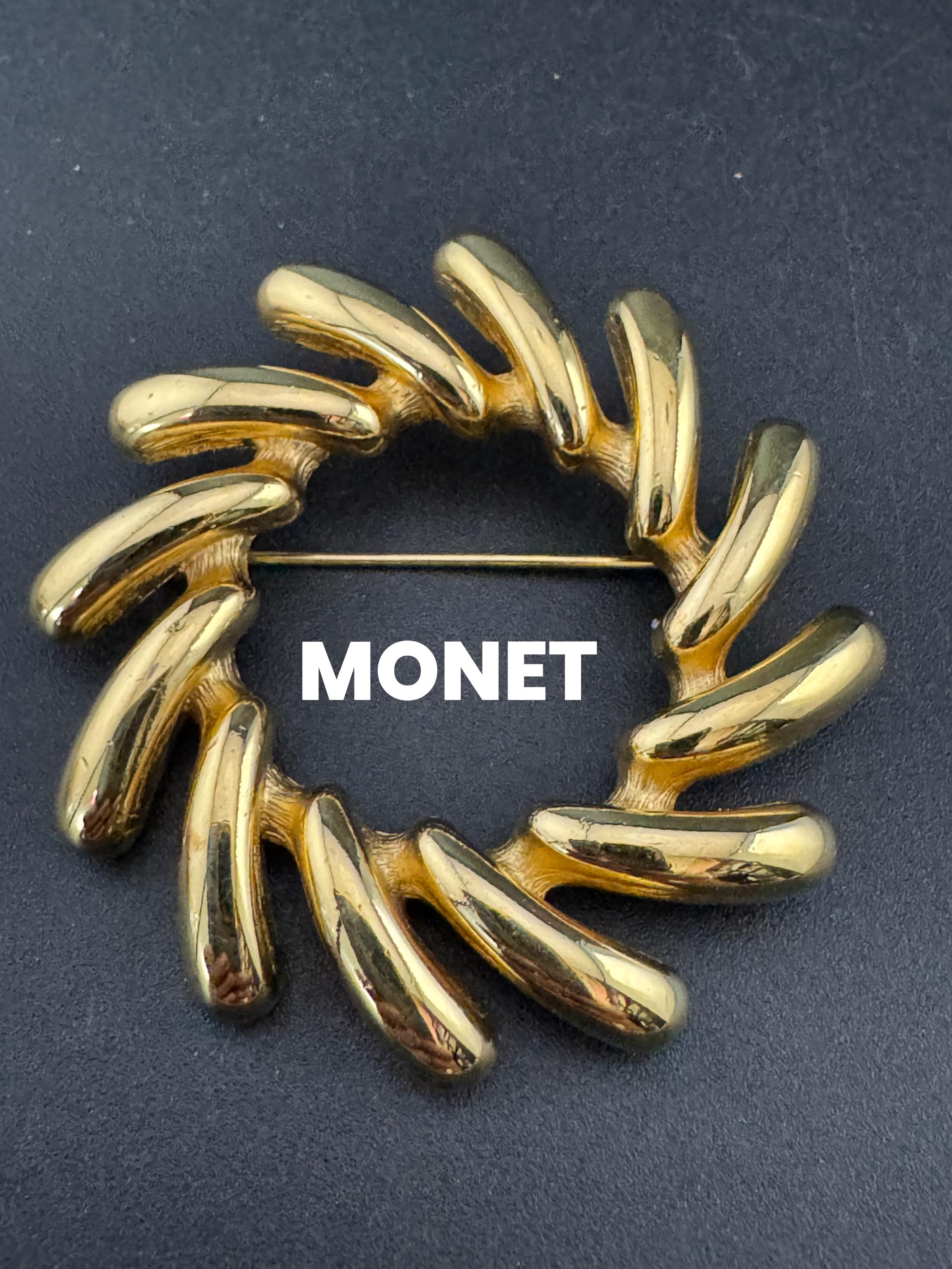 Signed MONET large gold plated abstract modernist round swirl brooch, 5cm