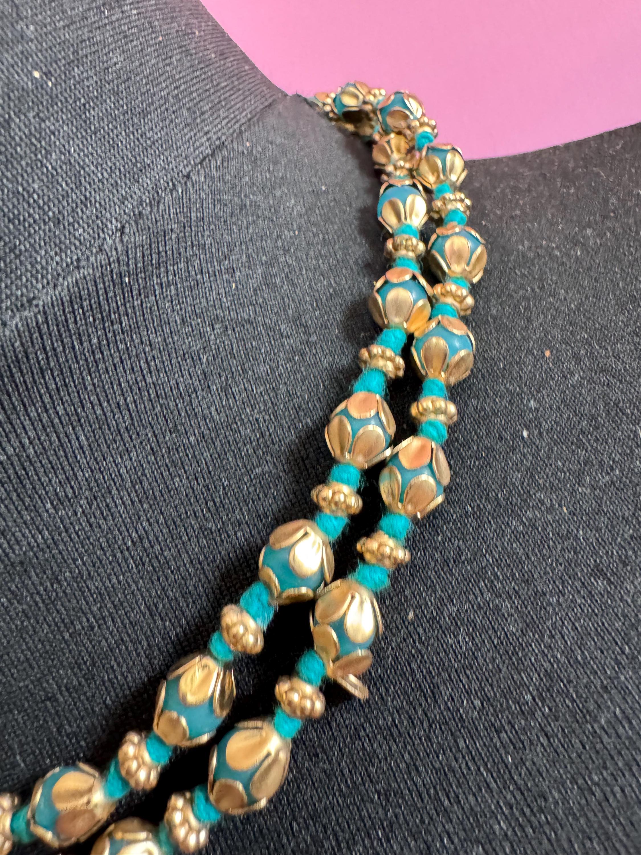Vintage old turquoise glass beaded matt gold tone long bead necklace blue
