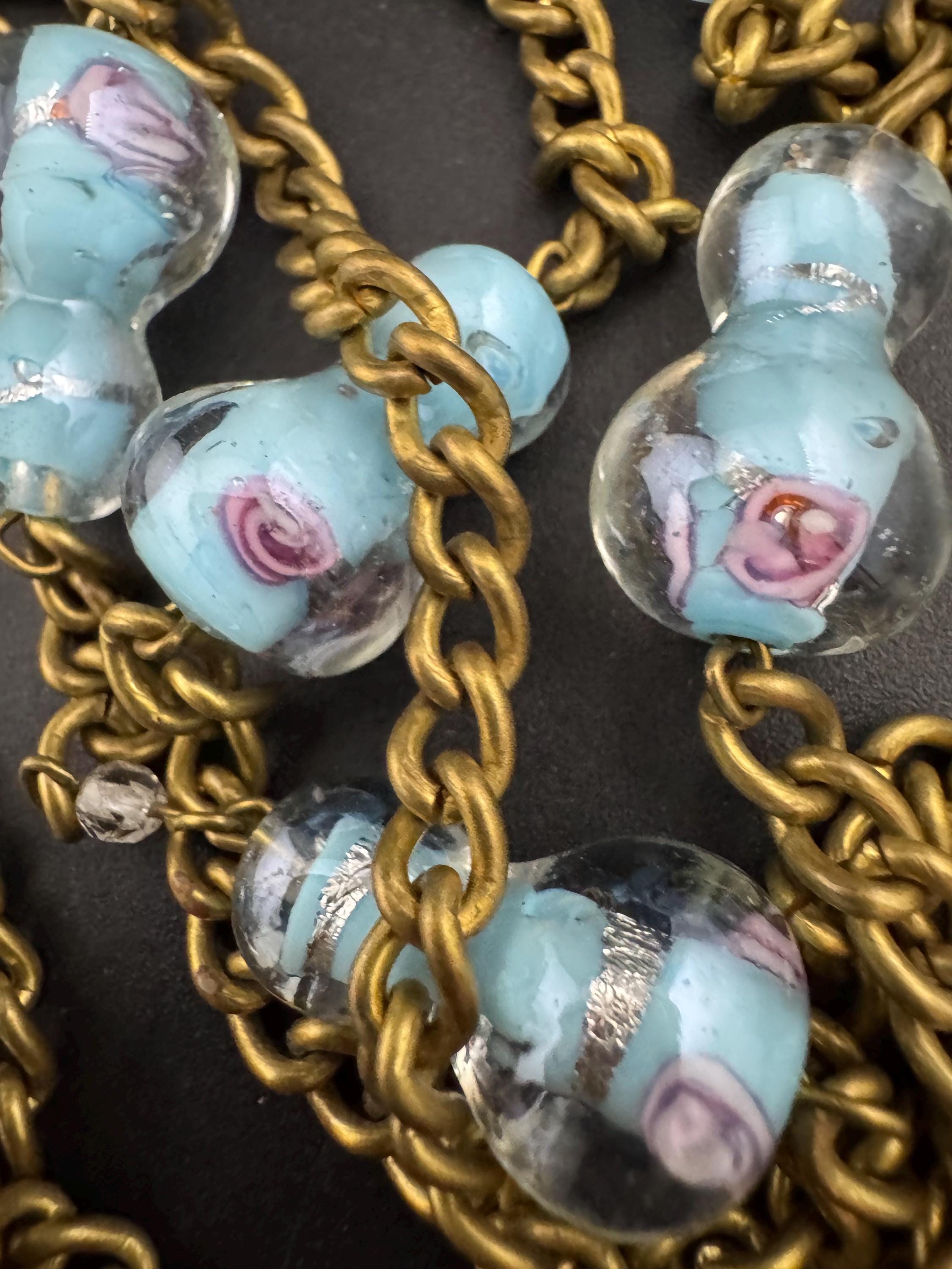 Vintage old turquoise end of day pink roses cased glass beaded brass gold tone long bead necklace, 112cm blue