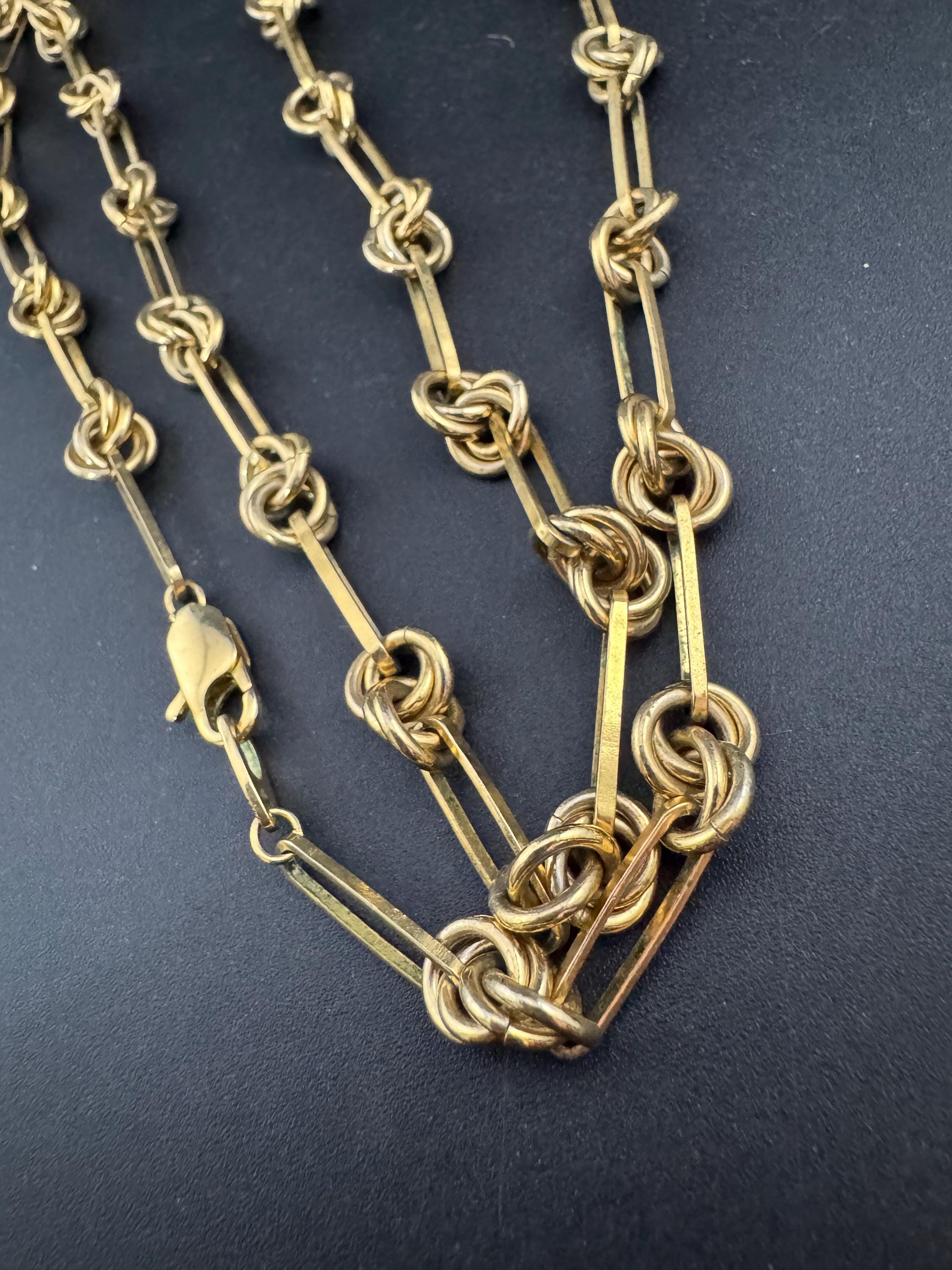 Vintage Nautical Knot Necklace: Gold Tone Chain Link, 76cm