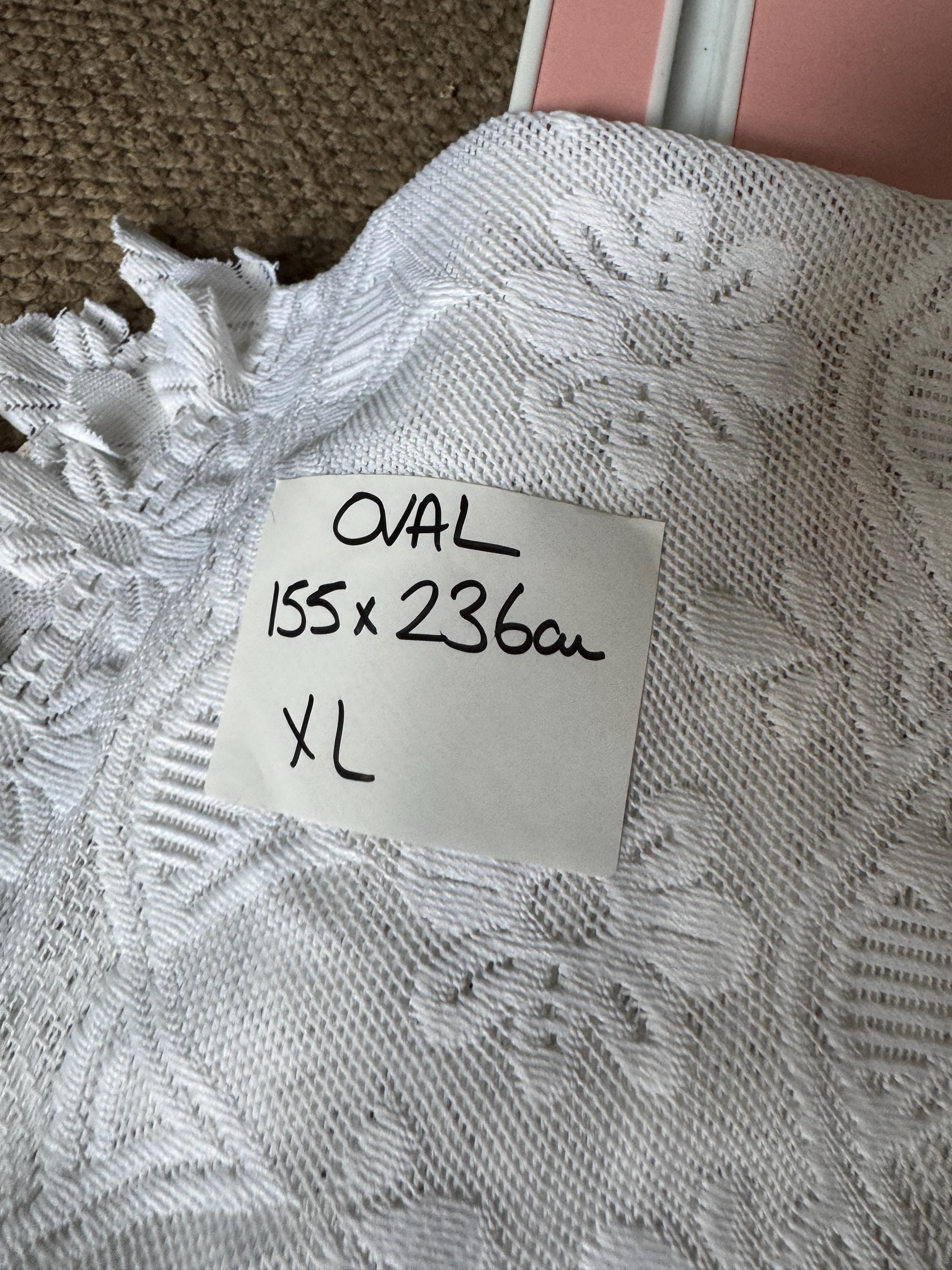 XL 155 x 236cm Vintage machine lace large oval table cloth plain white cut out work, cottage chateau