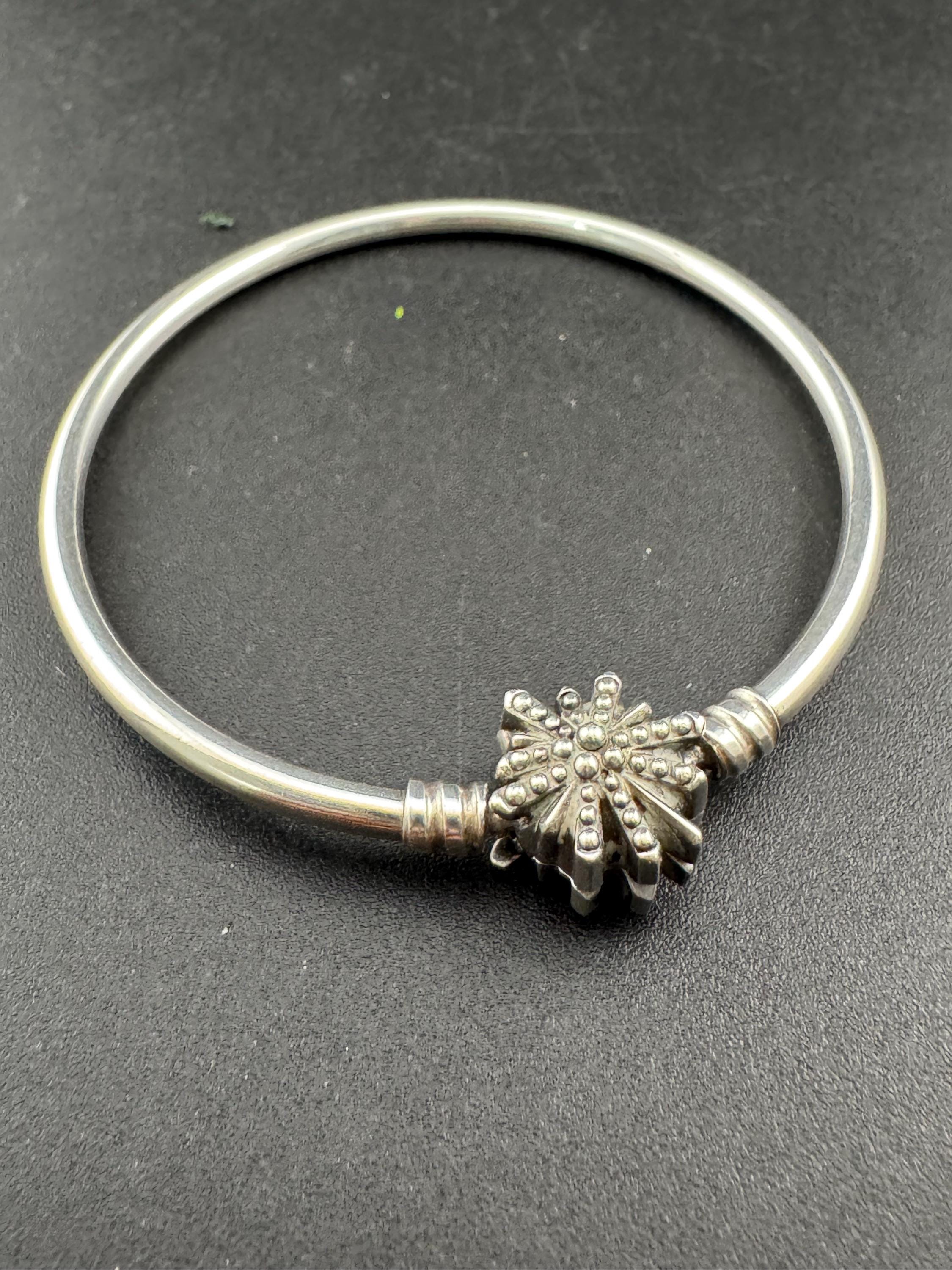 Genuine PANDORA 597763CZ13 Firework CZ sterling silver opening bangle