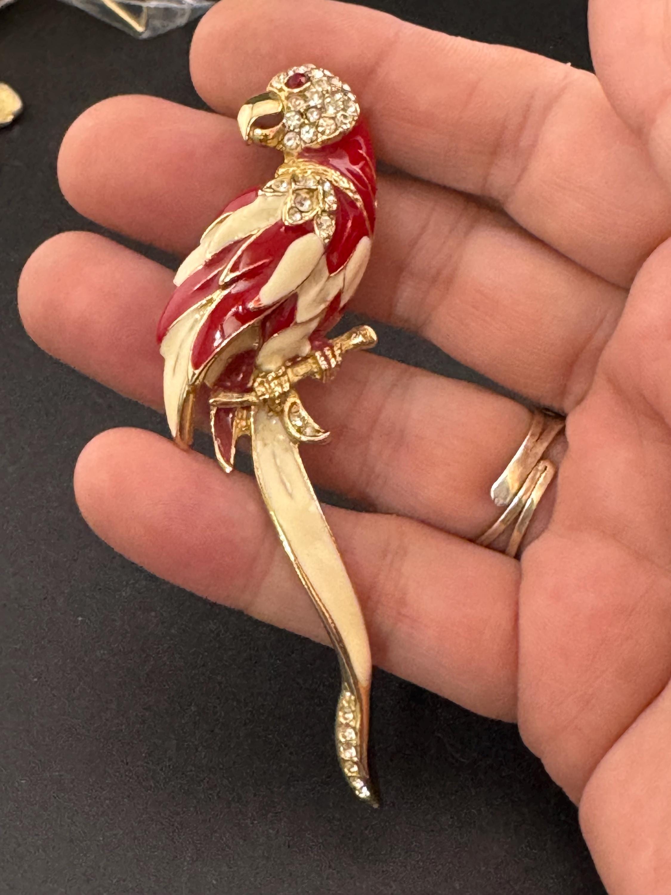 Vintage Parrot Brooch: Diamanté, Enamel, Gold Tone, 1980s