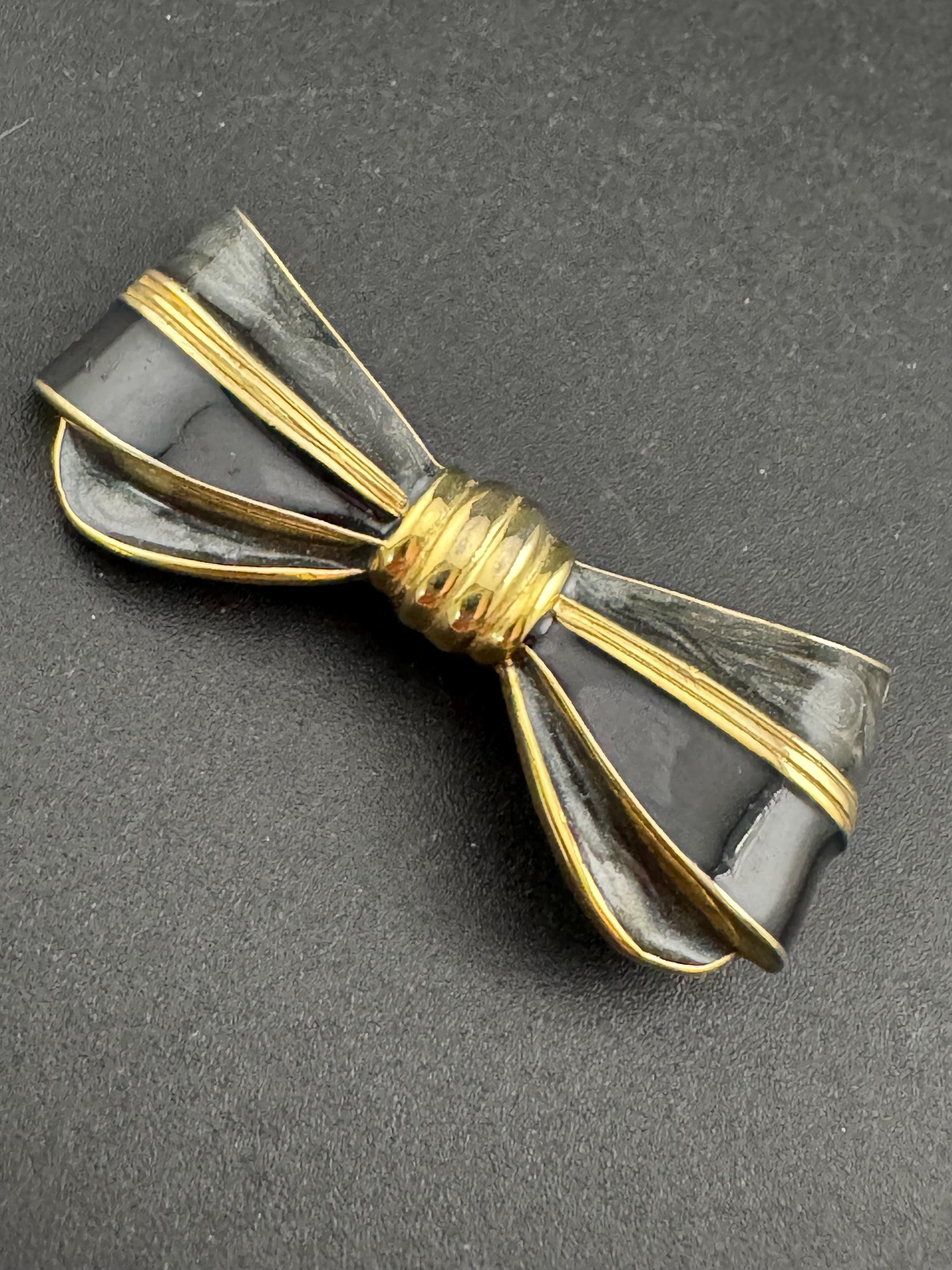 Vintage high end 5cm black and grey Enamel gold tone bow brooch