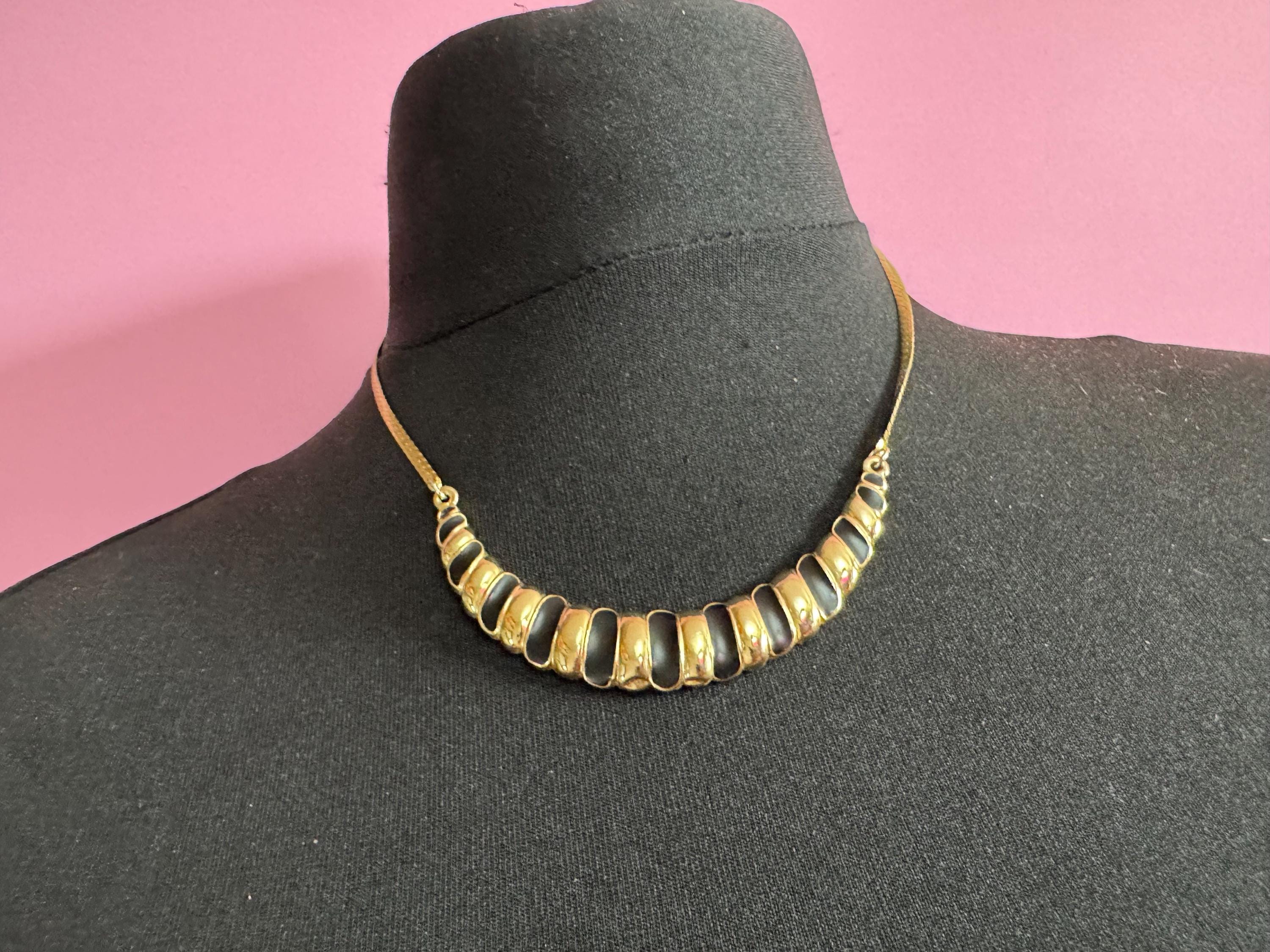 vintage striped gold tone wide black enamel statement flat chain chunky choker necklace