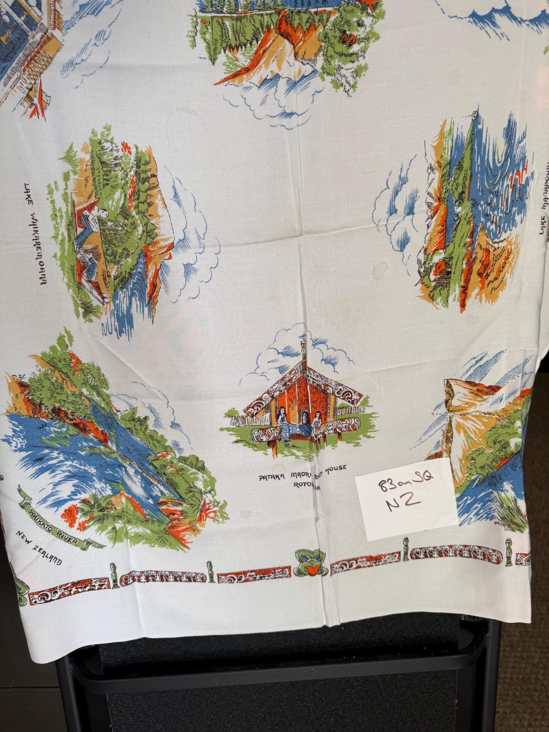 New Zealand landmarks Souvenir tourist tablecloth white 83cm square, mid century vintage linens