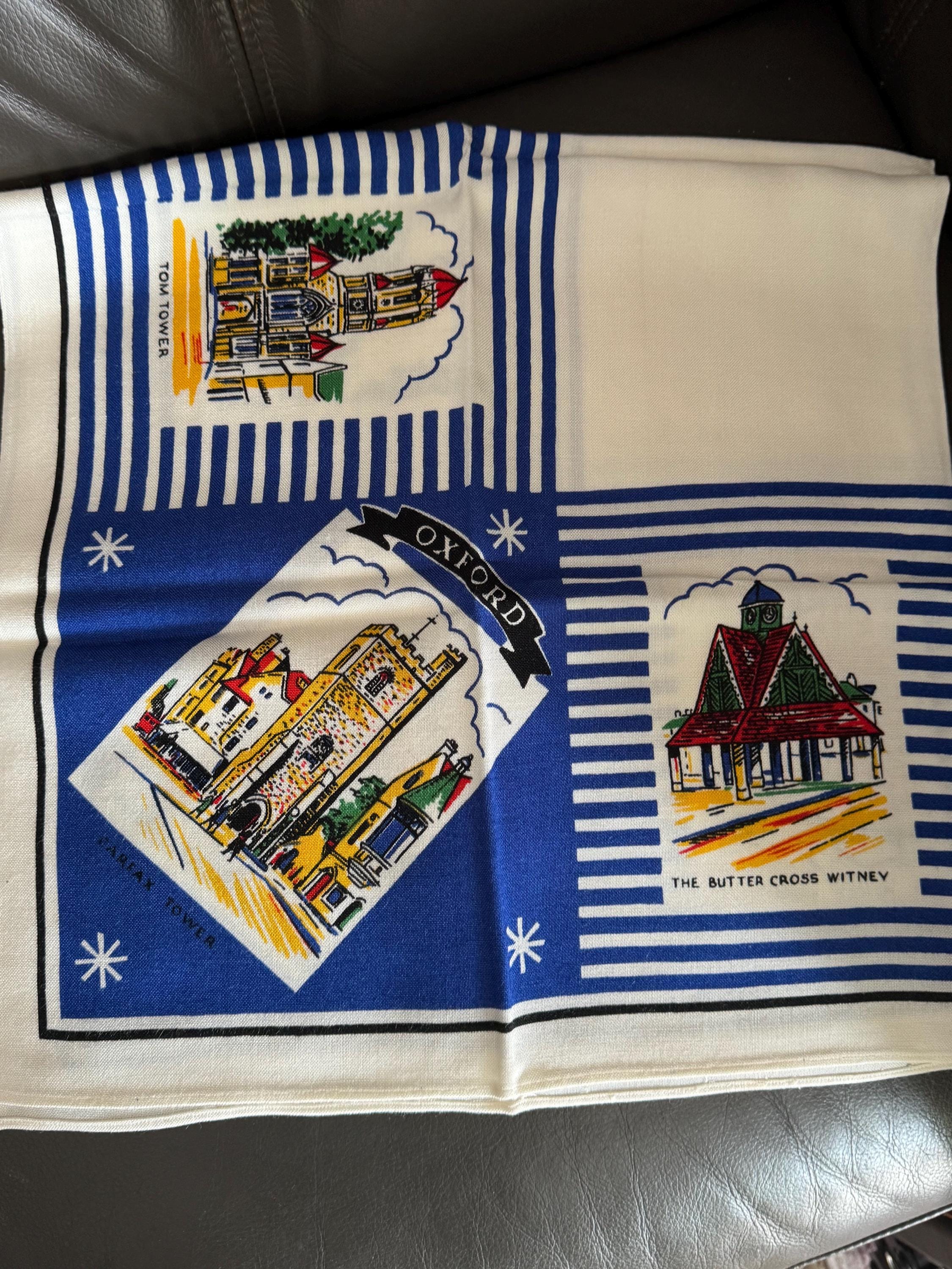 City of Oxford landmarks Souvenir tourist tablecloth white 83cm square, mid century vintage linens