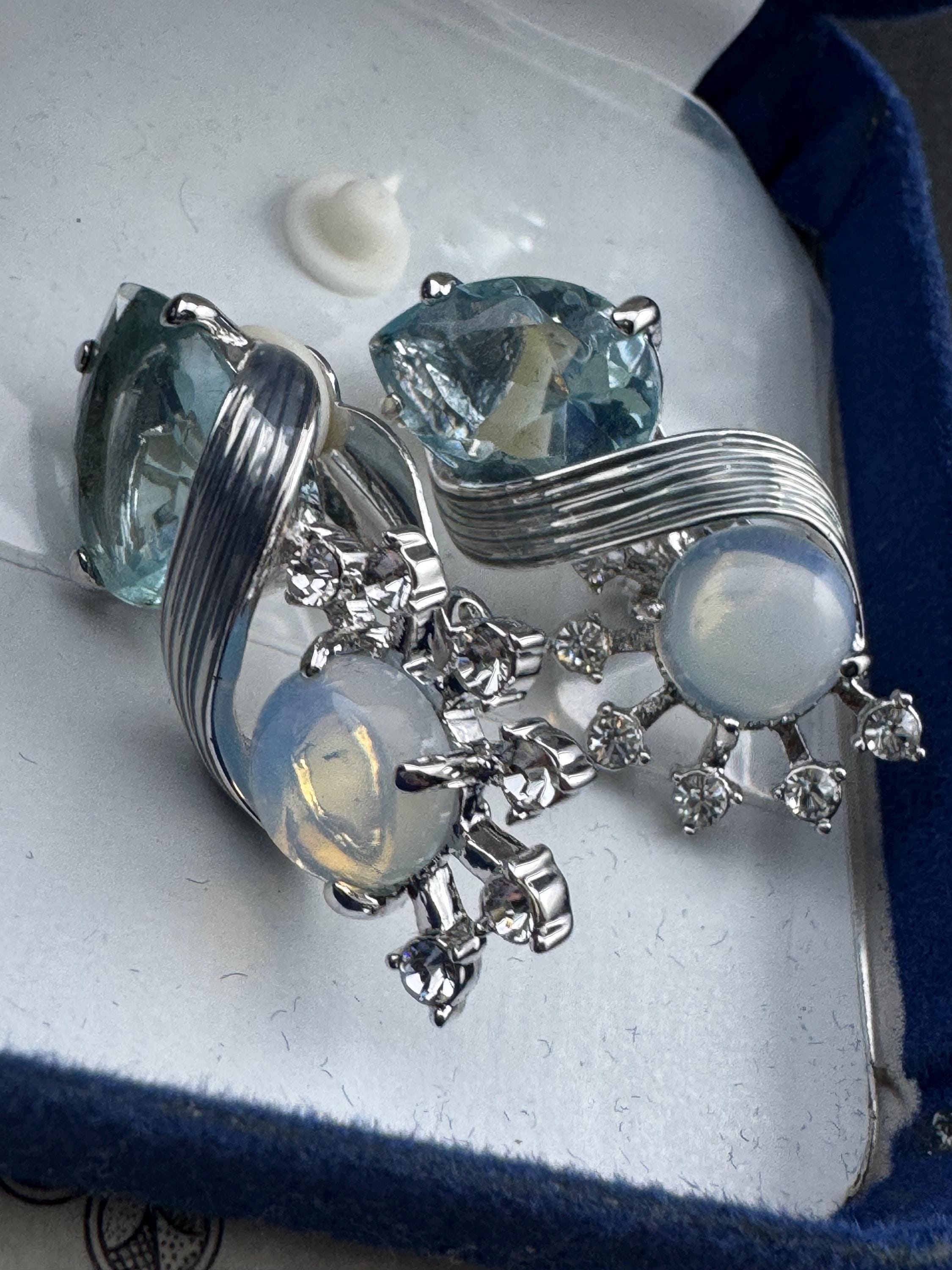 Vintage signed JBK designer MORNING MIST silver plated & aquamarine opaline clip on diamante earrings