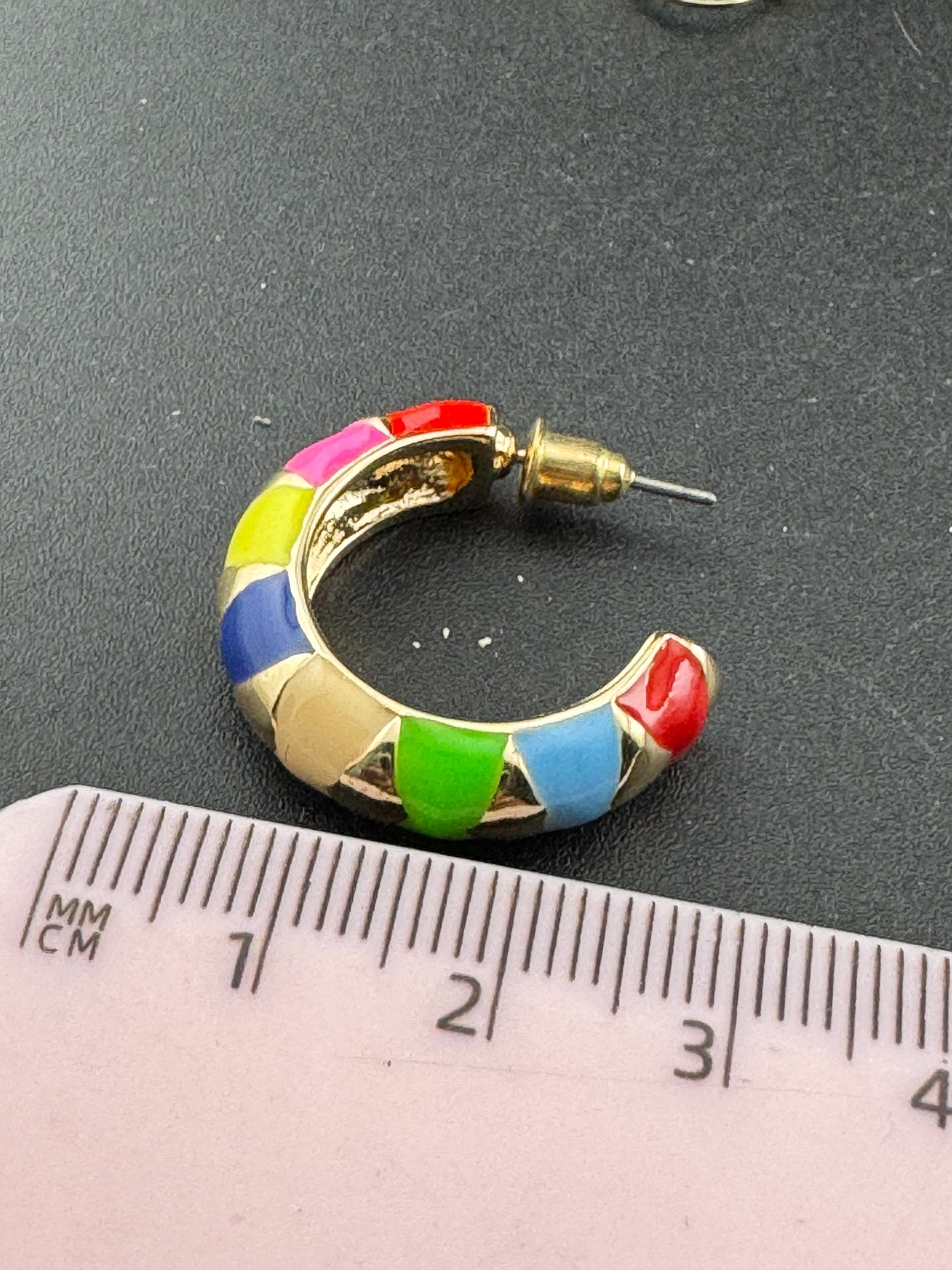 Vintage bright blue green red yellow enamel gold tone hoop pierced earrings