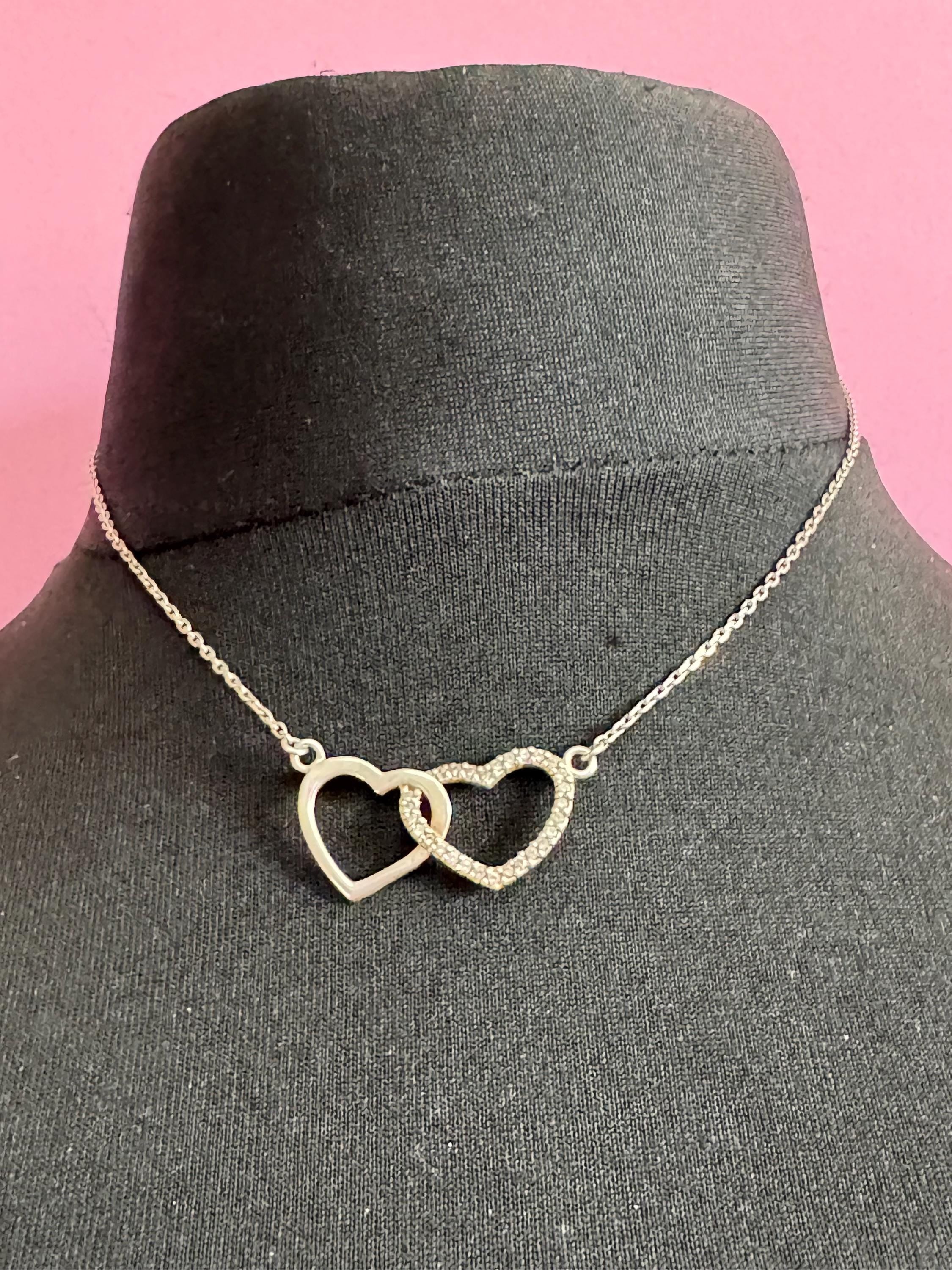 retro 925 Sterling silver CZ diamanté double heart pendant necklace on a 41 cm chain
