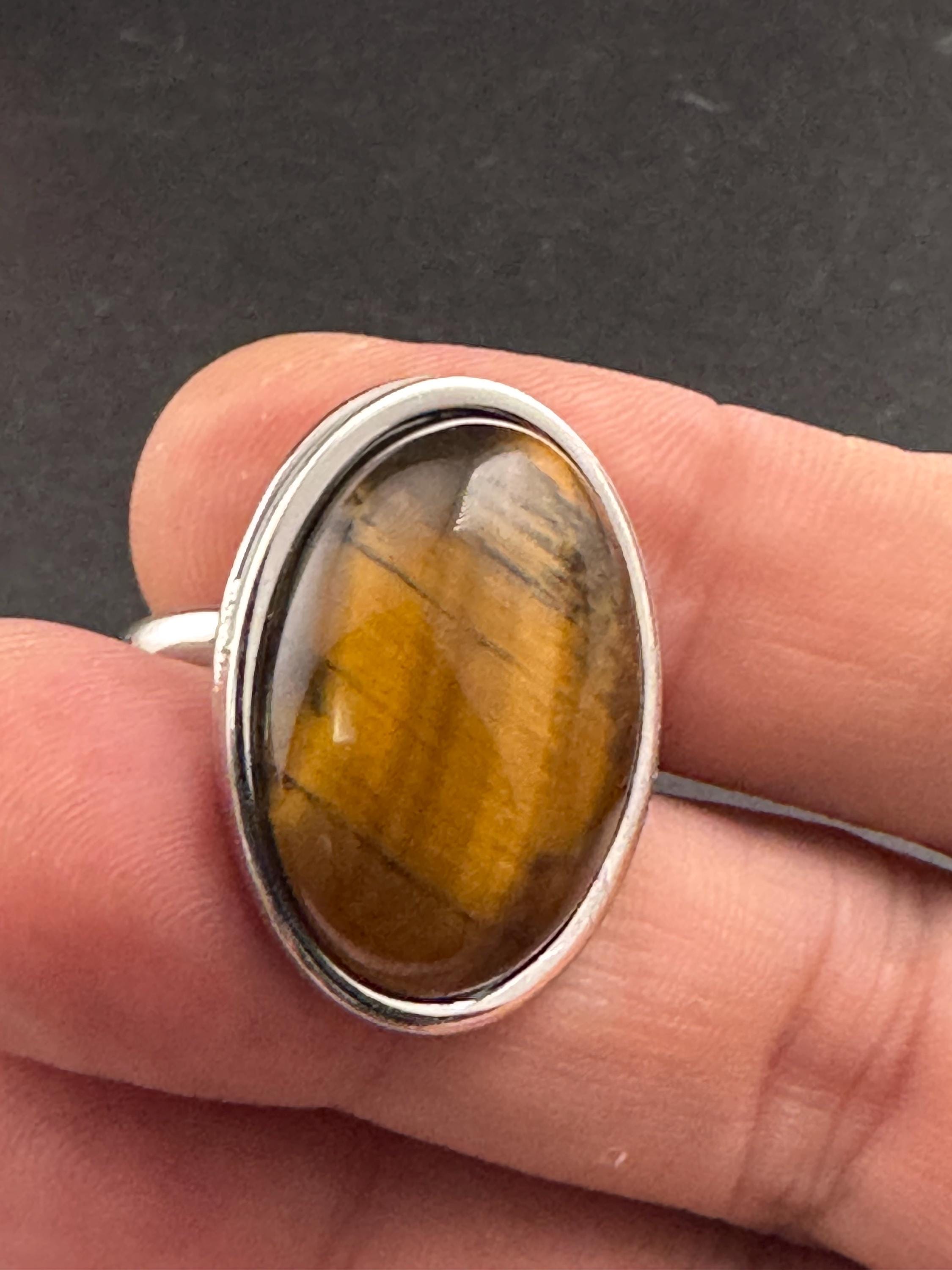 Tiger's Eye Gemstone Pendant: Stainless Steel Chain Necklace