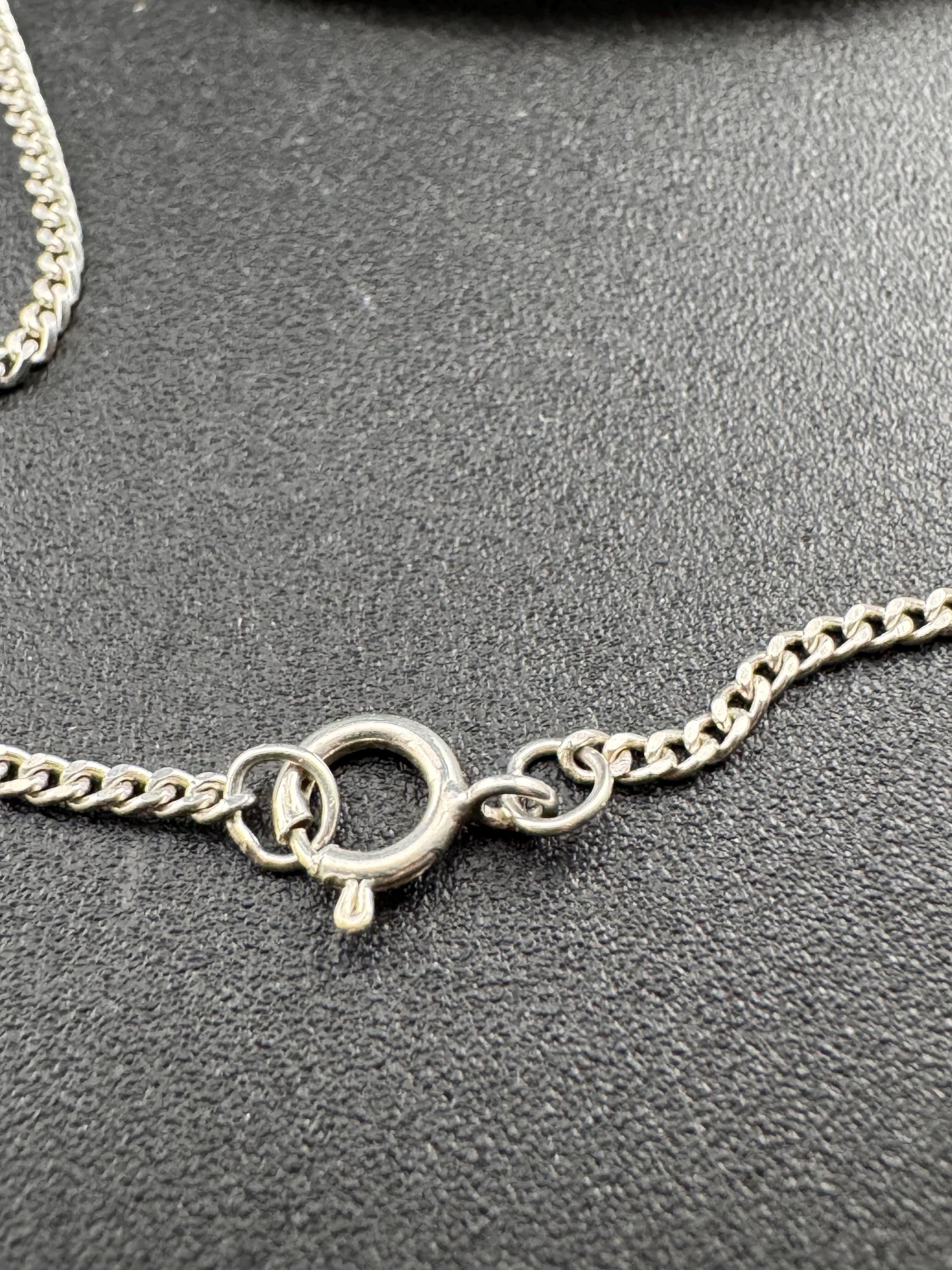 Vintage white metal unmarked modernist planished pendant necklace on a 925 sterling silver 41cm chain