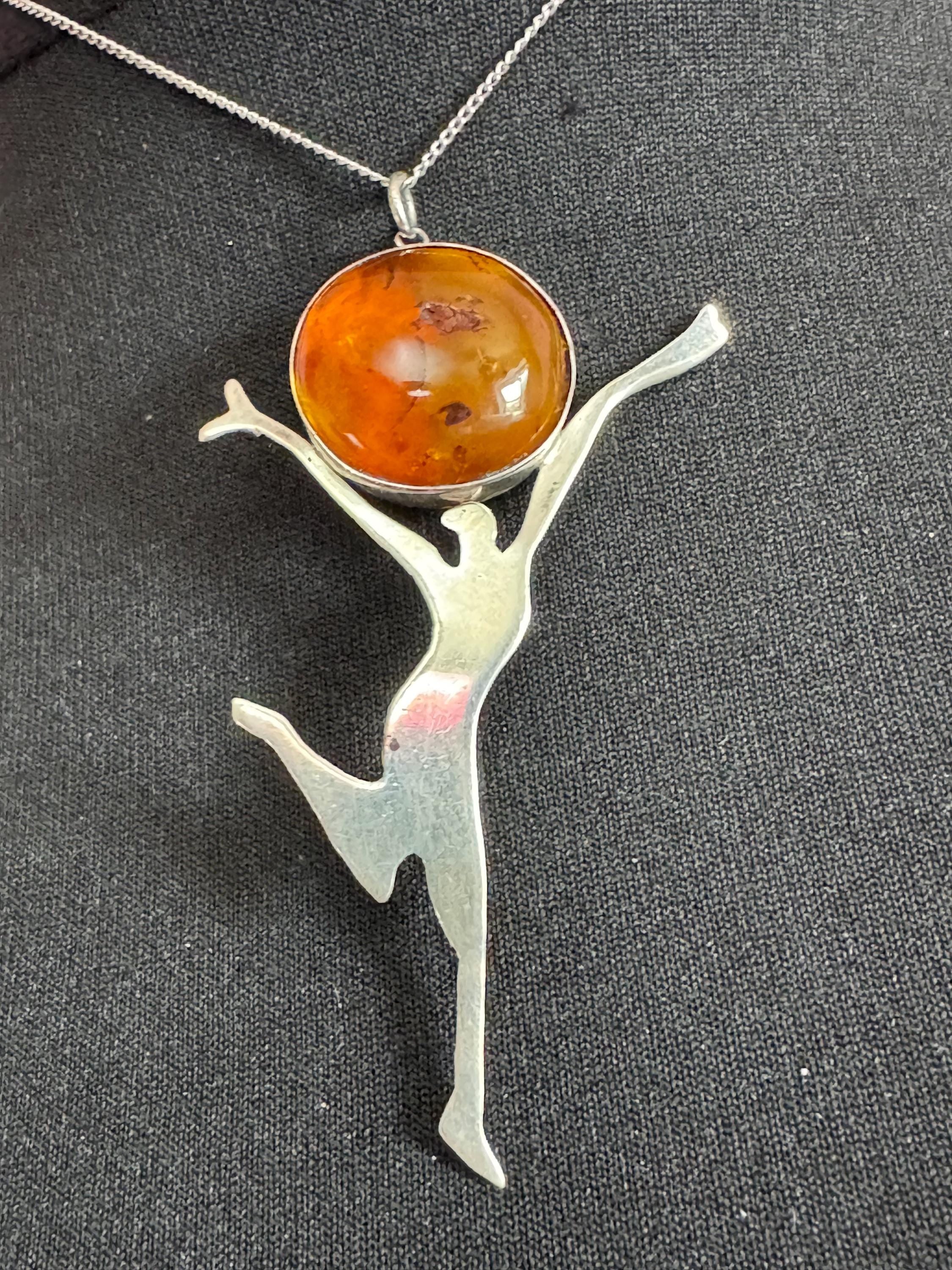 Natural Amber gem set art deco dancing lady 925 sterling Silver pendant necklace on a 40cm fine chain