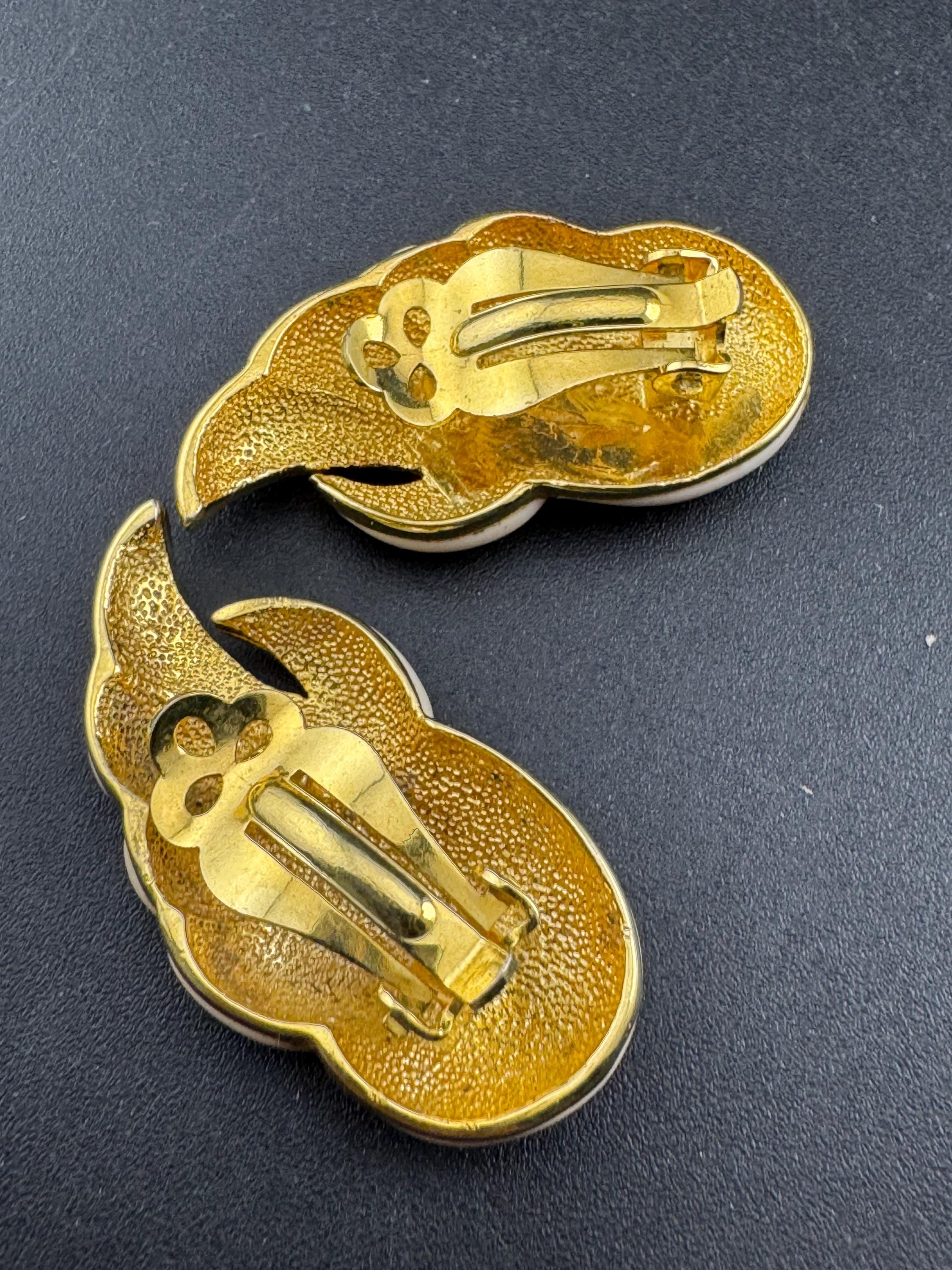 Vintage Oversized Gold Tone Clip On Earrings: Beige Enamel, 1980s-90s