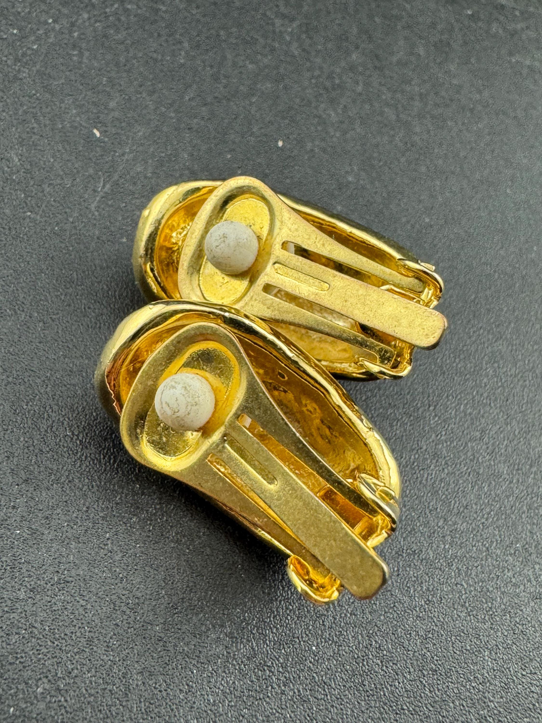 Vintage Gold Tone Clip On Earrings: Black Enamel Diamanté Geometric 1980s