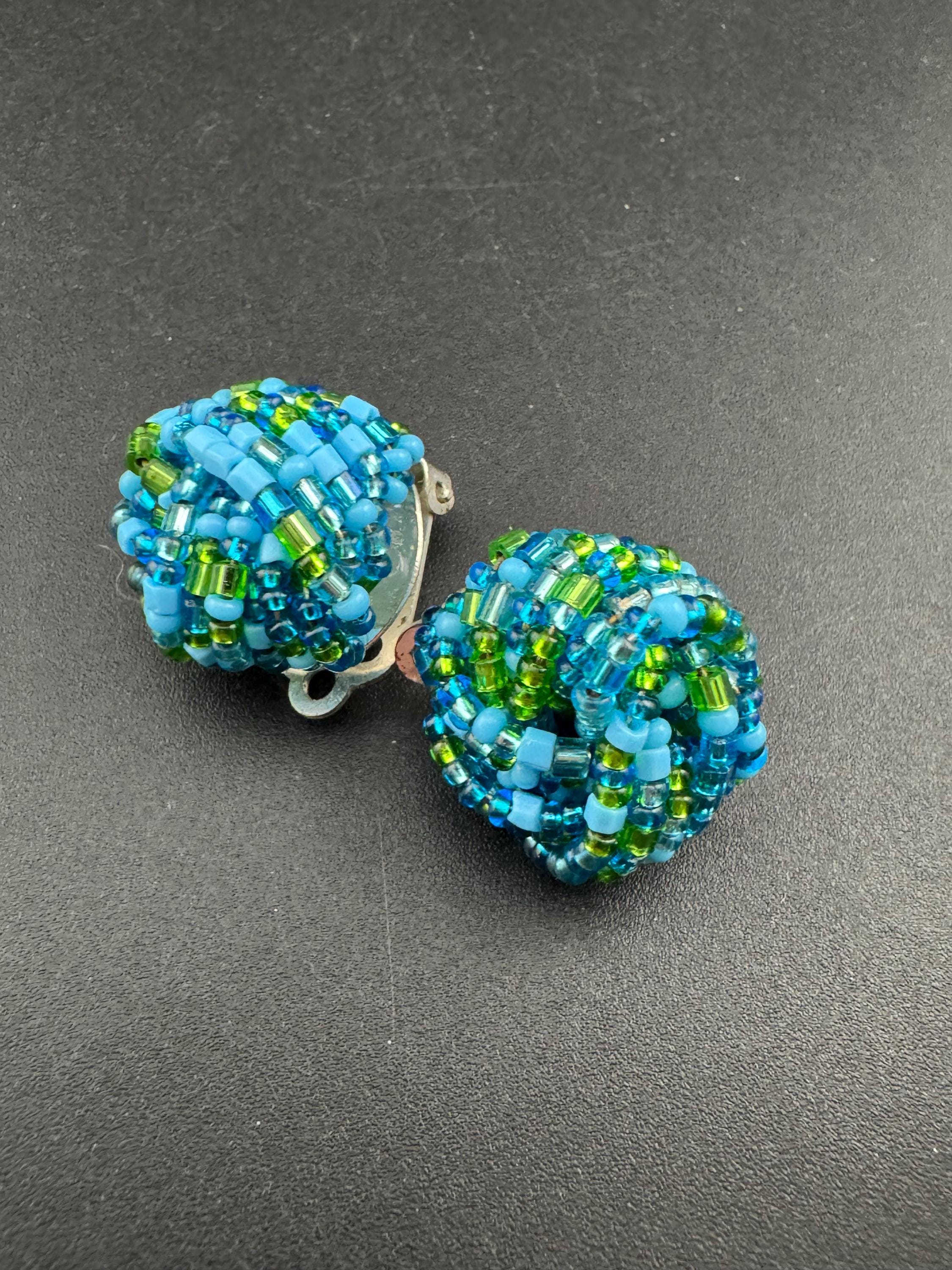 Vintage turquoise blue seed beaded KNOT Cluster Clip On Earrings