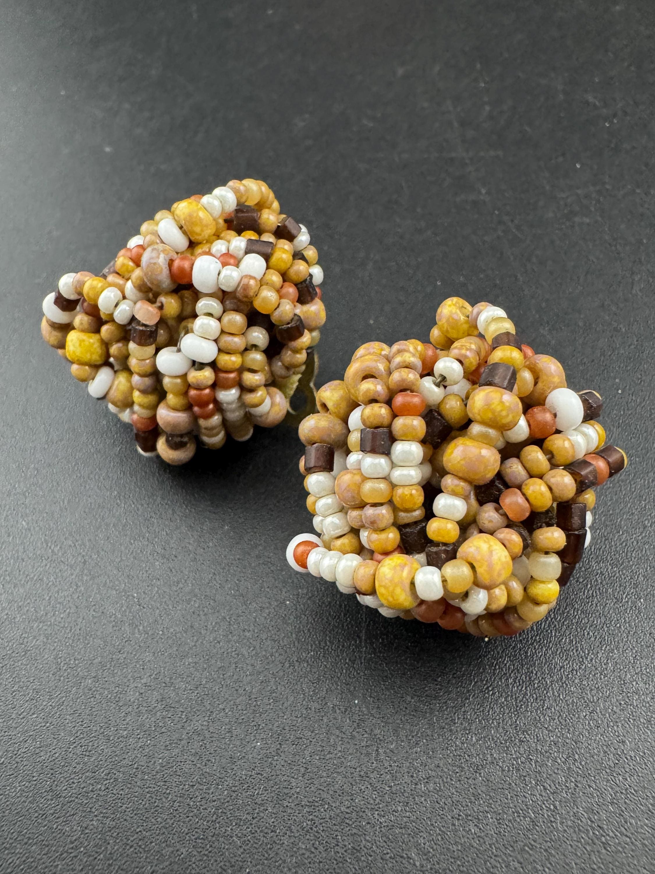 Vintage Funky Taupe pearl Brown  seed beaded KNOT Cluster Clip On turban Earrings