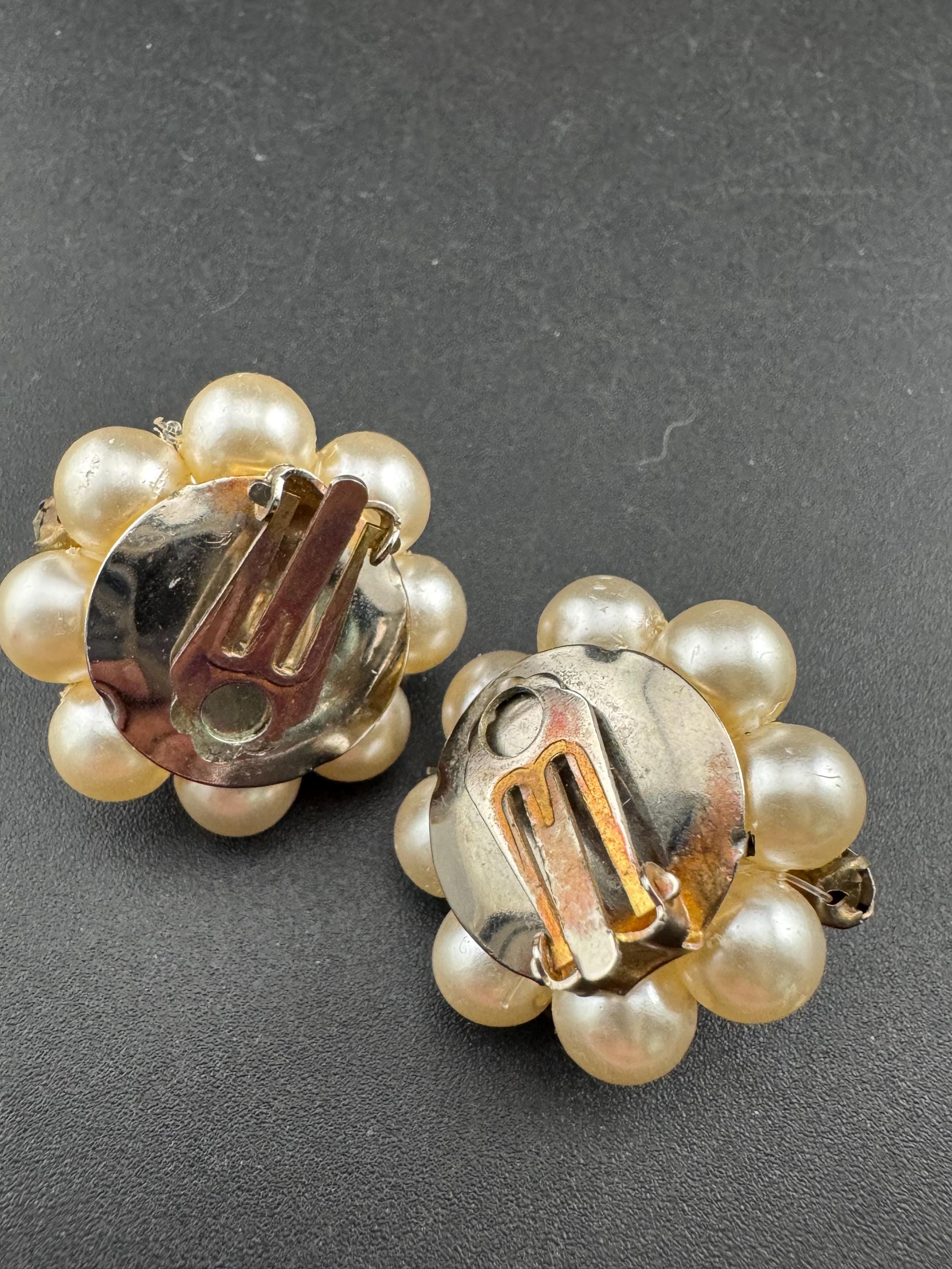 Large 2.5cm round Vintage cluster faux Pearl diamanté Clip on Statement Earrings