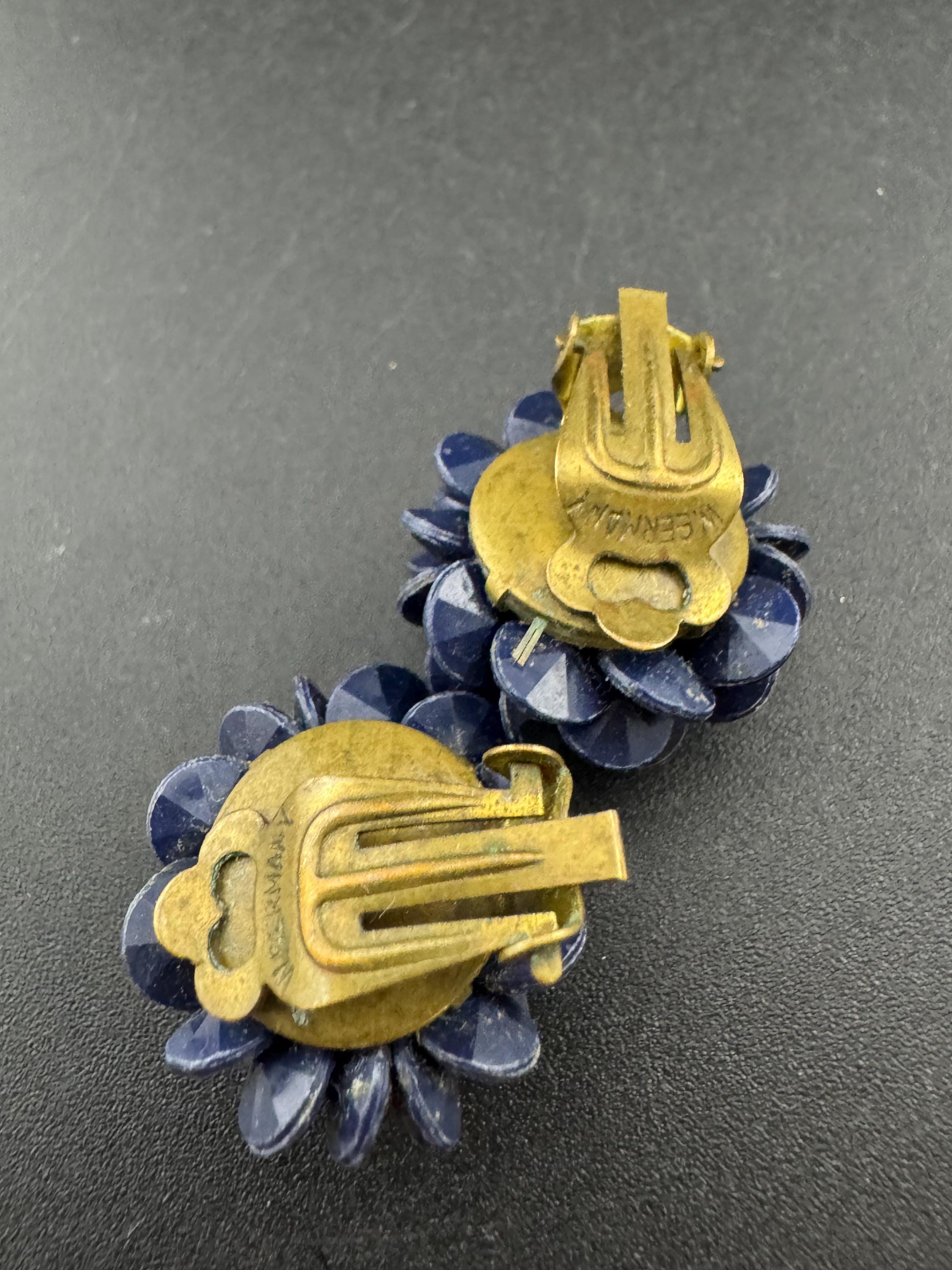 Vintage west Germany dark blue floral plastic beaded Cluster Clip On Earrings