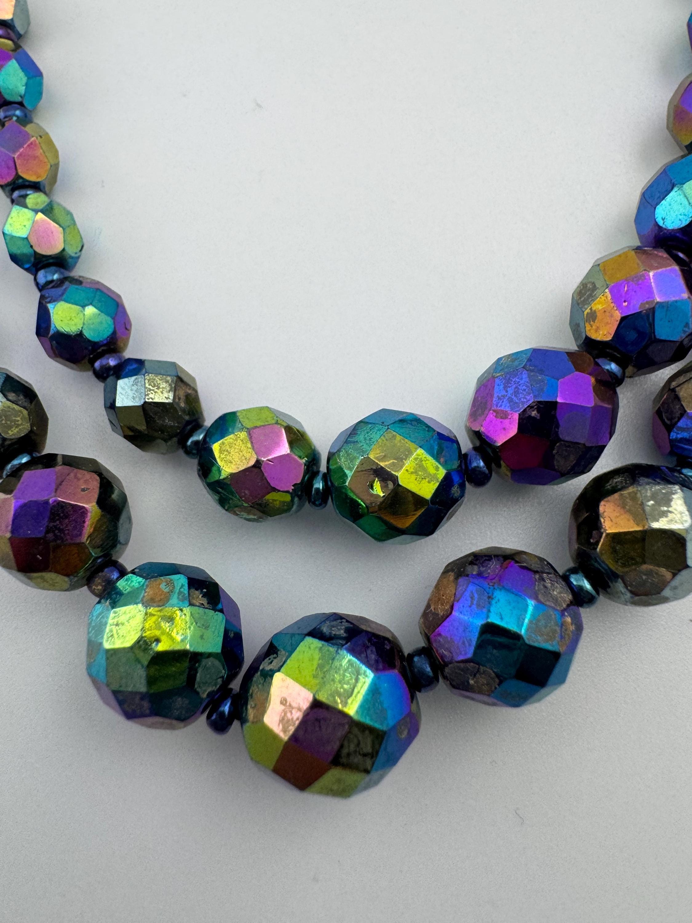 Vintage 1950s Aurora Borealis Glass Bead Necklace: Carnival Peacock AB