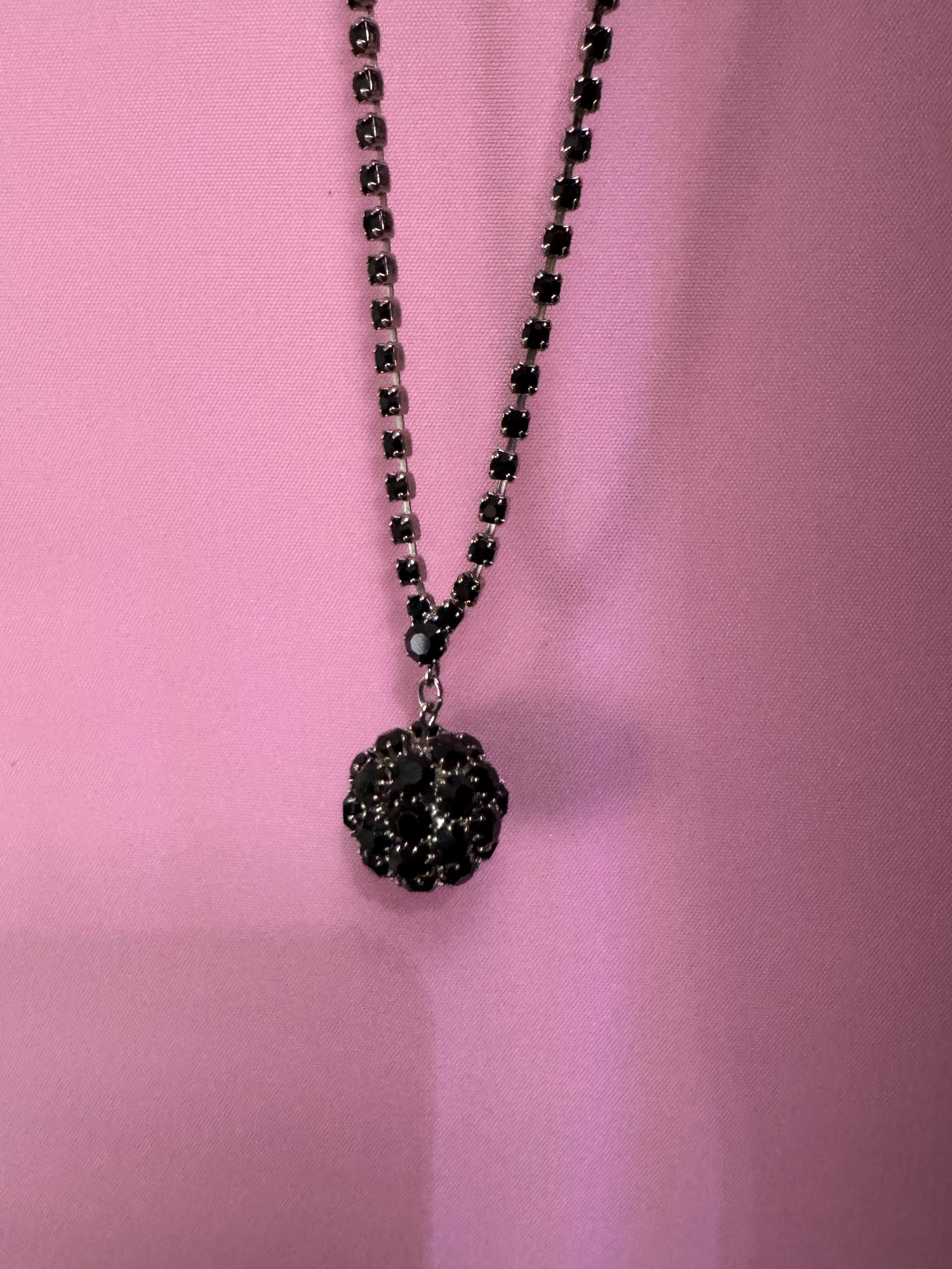 Vintage black glass diamanté rhinestone long ball pendant layering necklace 75cm