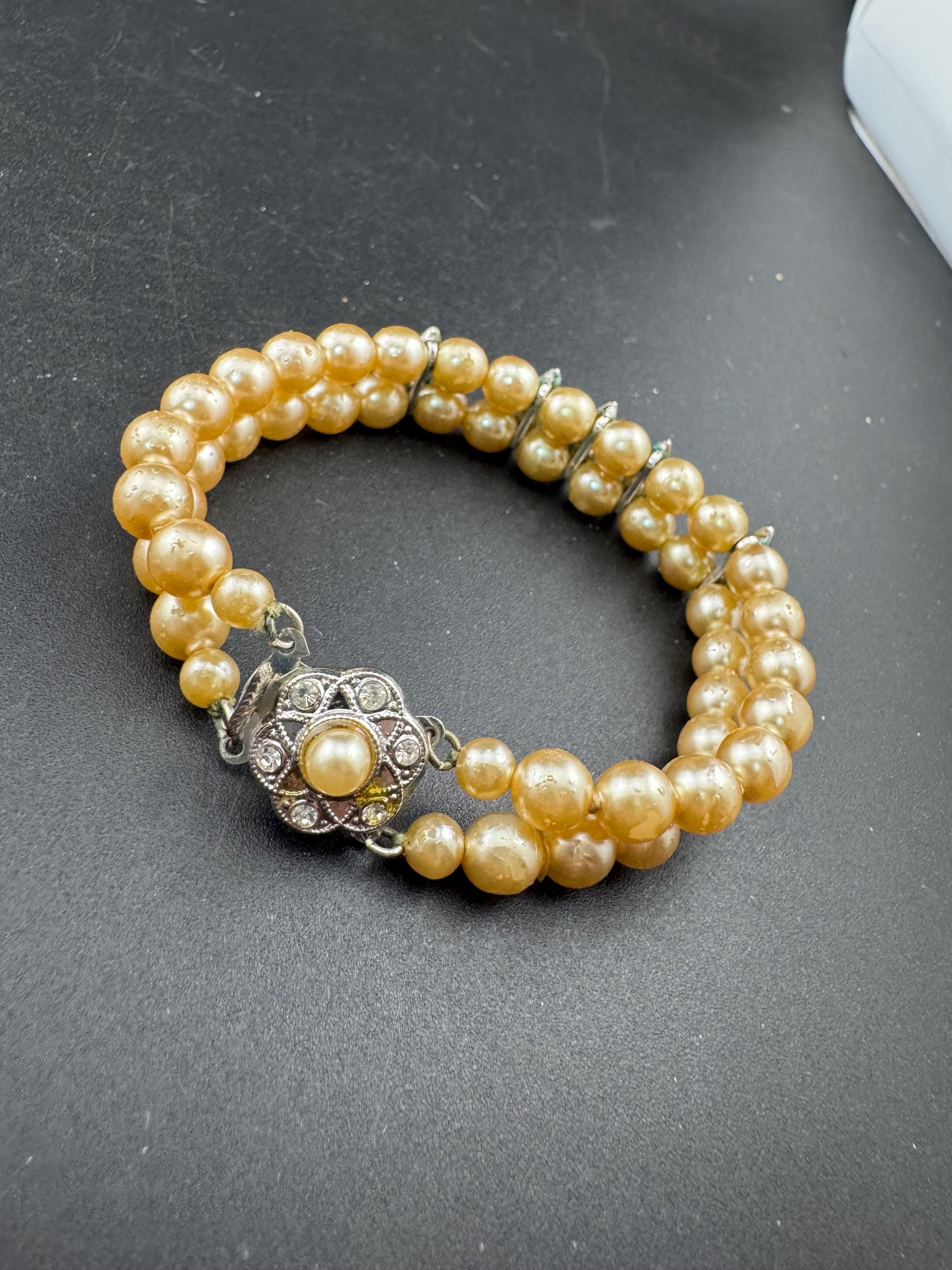 Vintage Faux glass Pearl double Strand beaded bracelet clear rhinestones and flower clasp