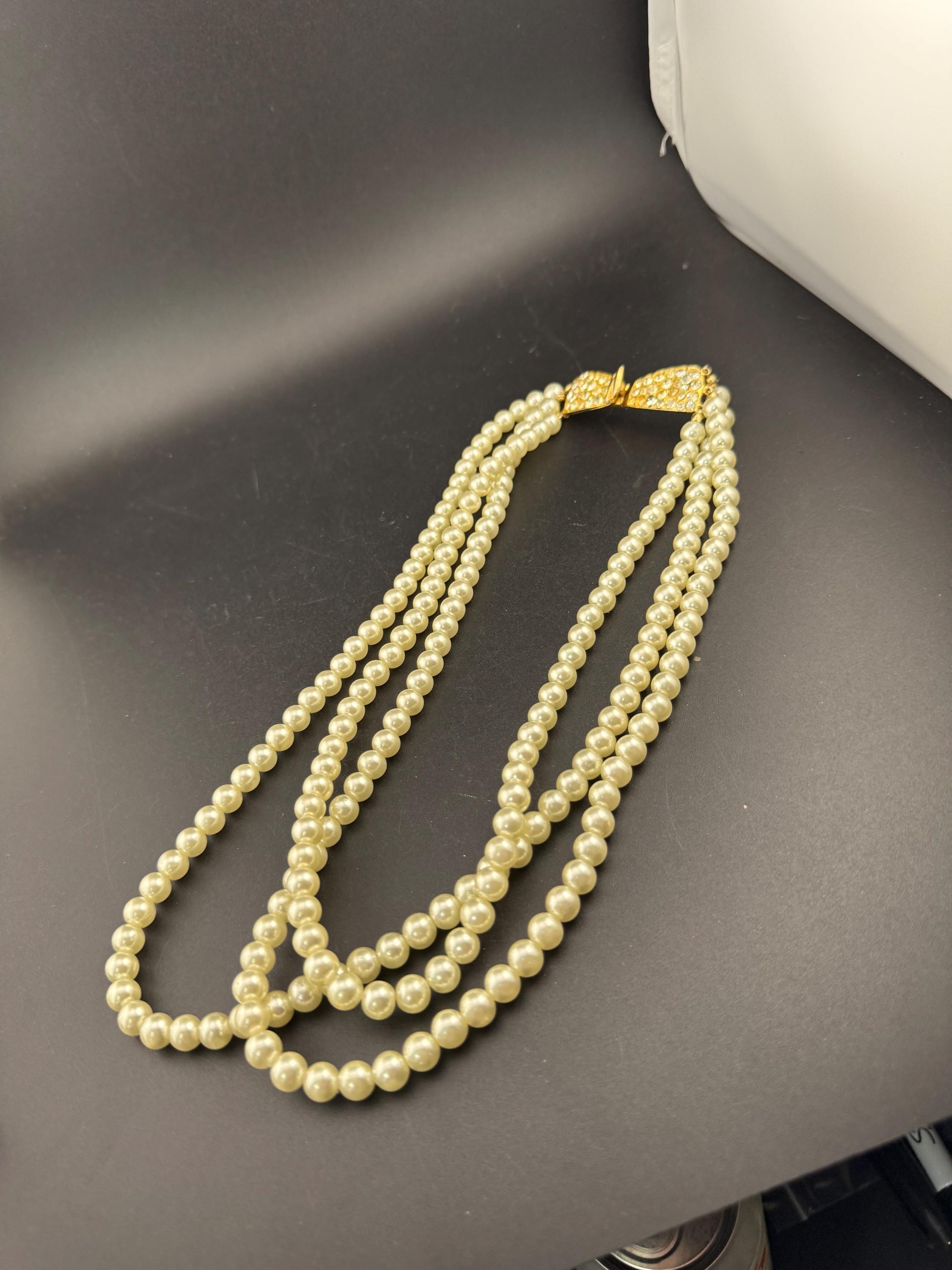 vintage pearl necklace choker triple 3 strand diamante bow clasp clear paste bling party evening wear
