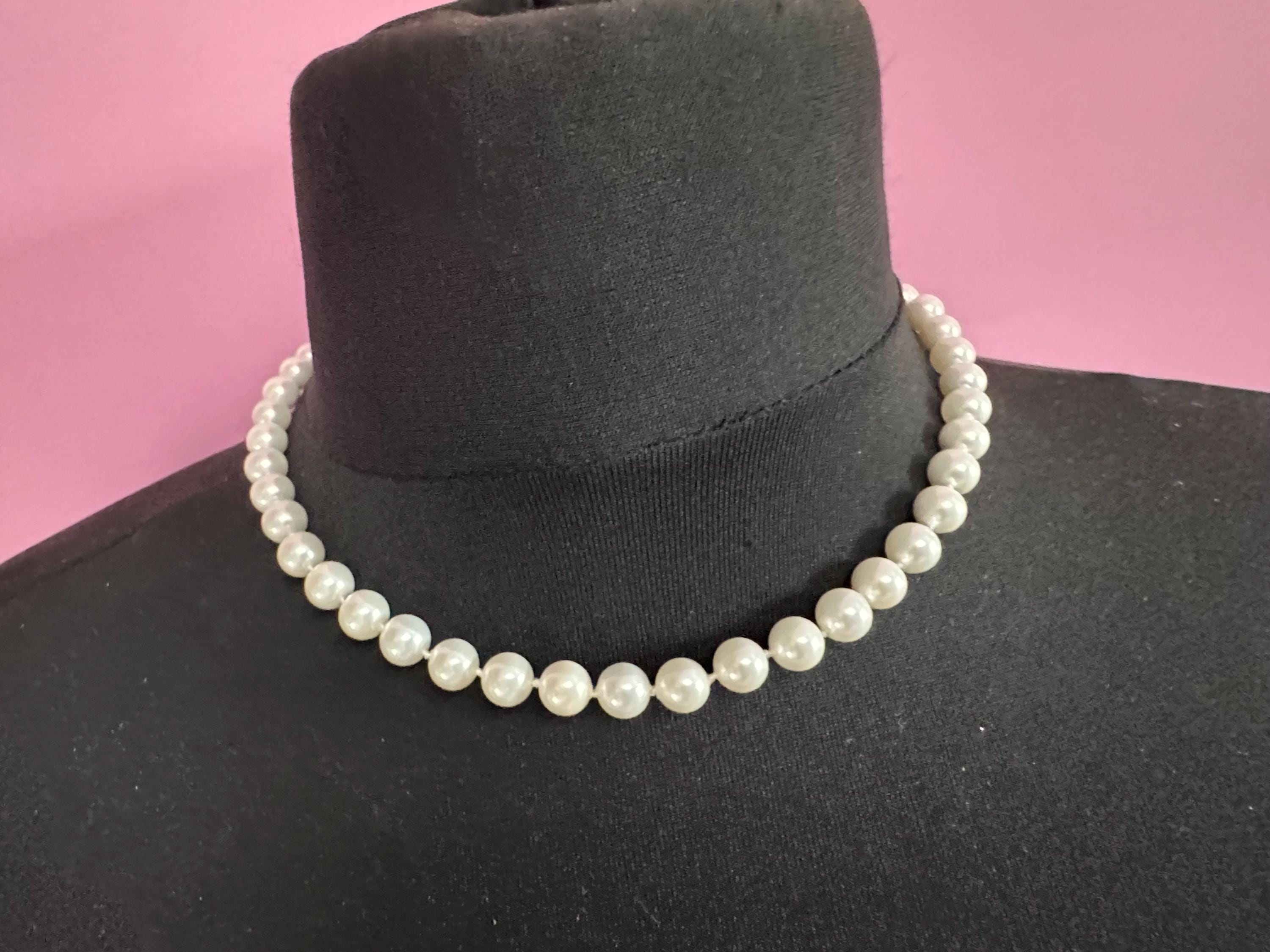 vintage white knotted glass pearl necklace modernist silver tone 46cm 8mm beads