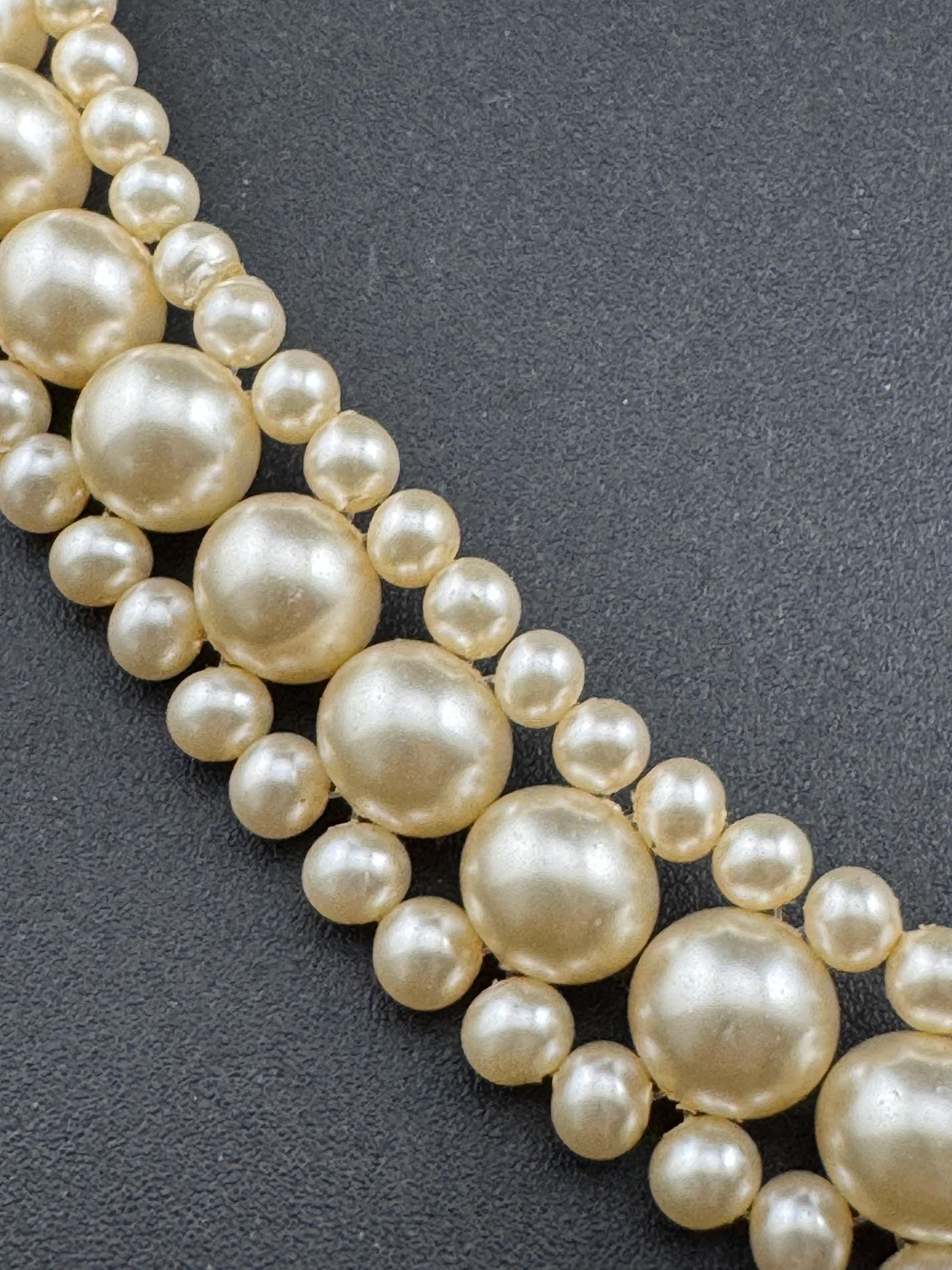 Vintage woven cream glass faux pearl wide choker necklace cabochon clasp 47cm plus stretch