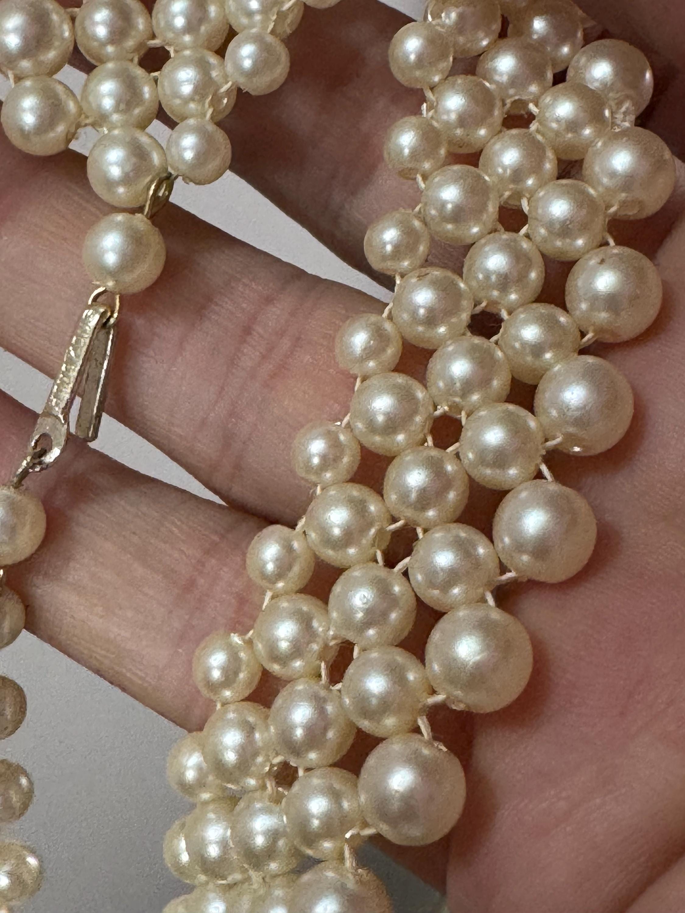 Petite fit, slim neck Vintage Hong Kong signed faux cream Plastic round pearl woven choker necklace 39cm